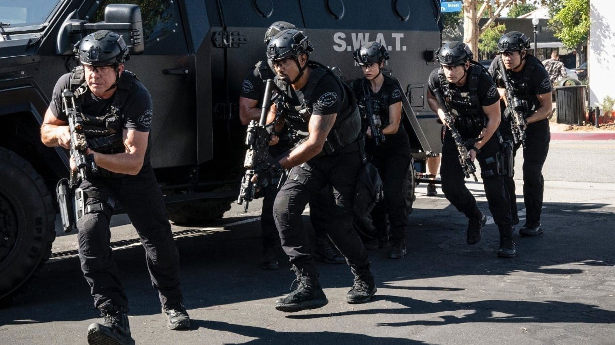 S.W.A.T. 2022  [S06E09] - Pariah