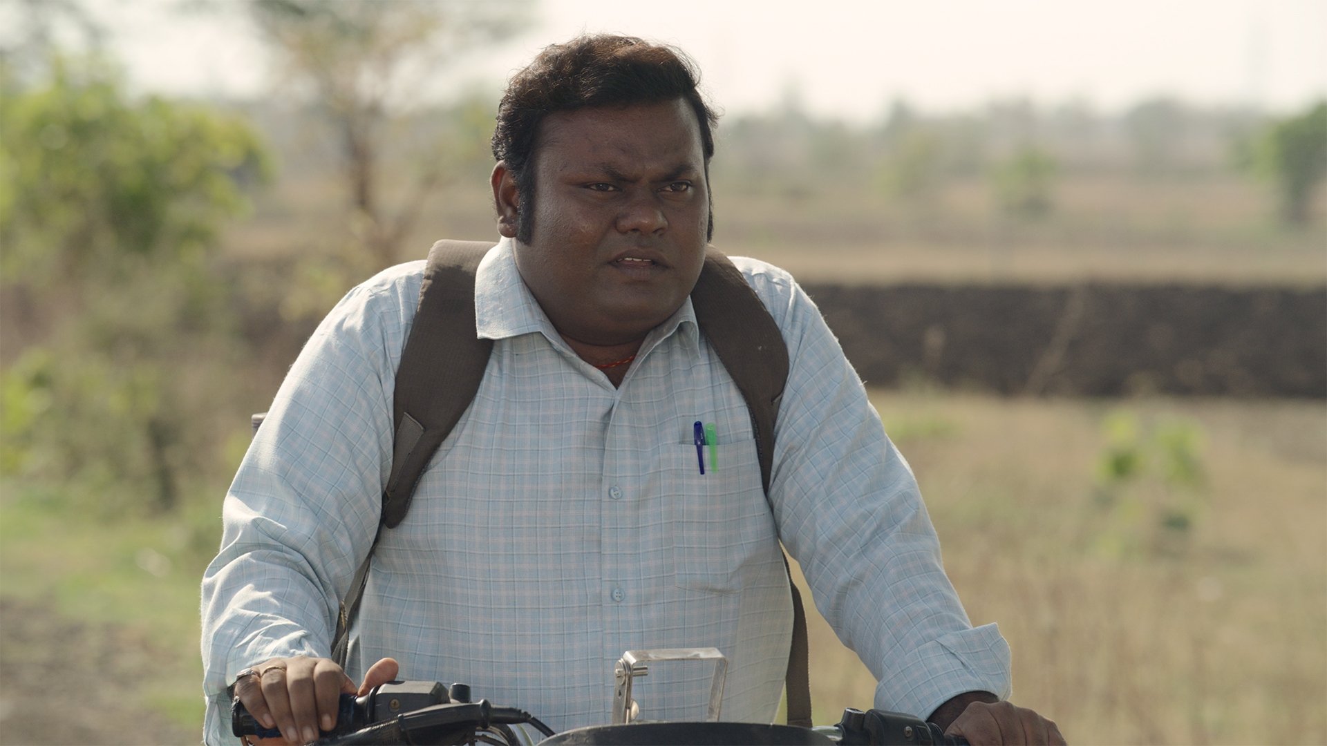 Panchayat 2024  [S03E01] - Rangbaazi