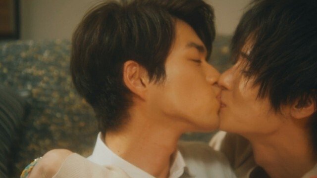 Life: Love on the Line 2020  [S01E03] - 25, 28, 32