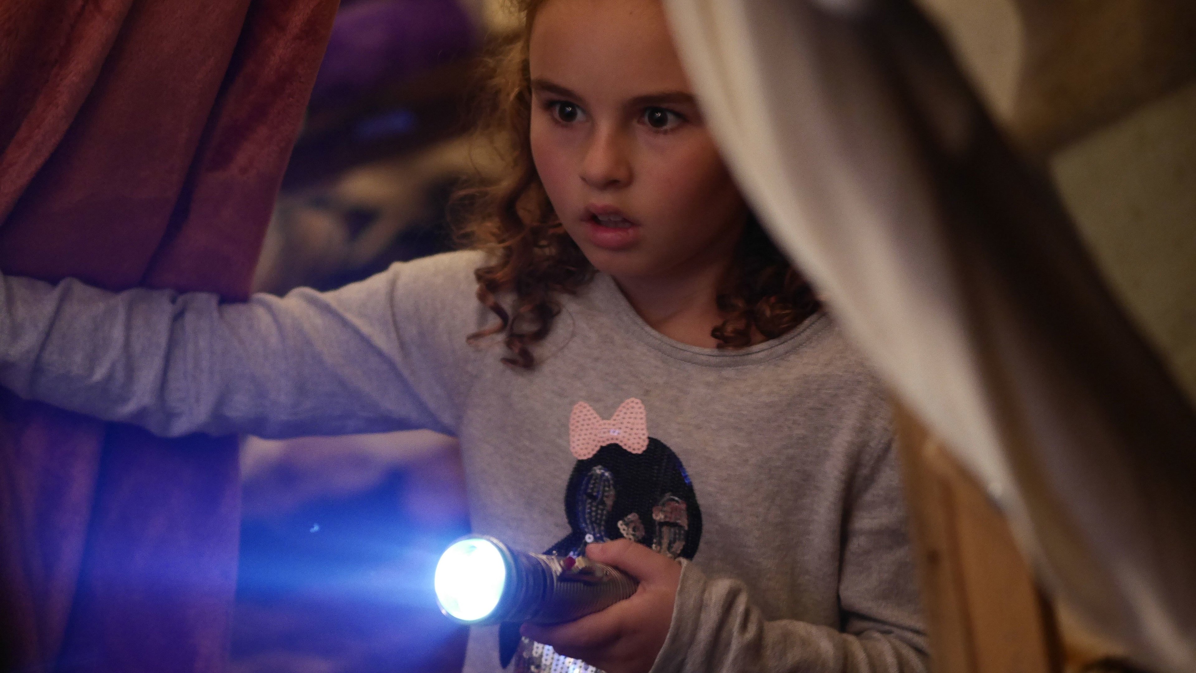 Orphan Black 2015  [S03E02] - Transitory Sacrifices of Crisis