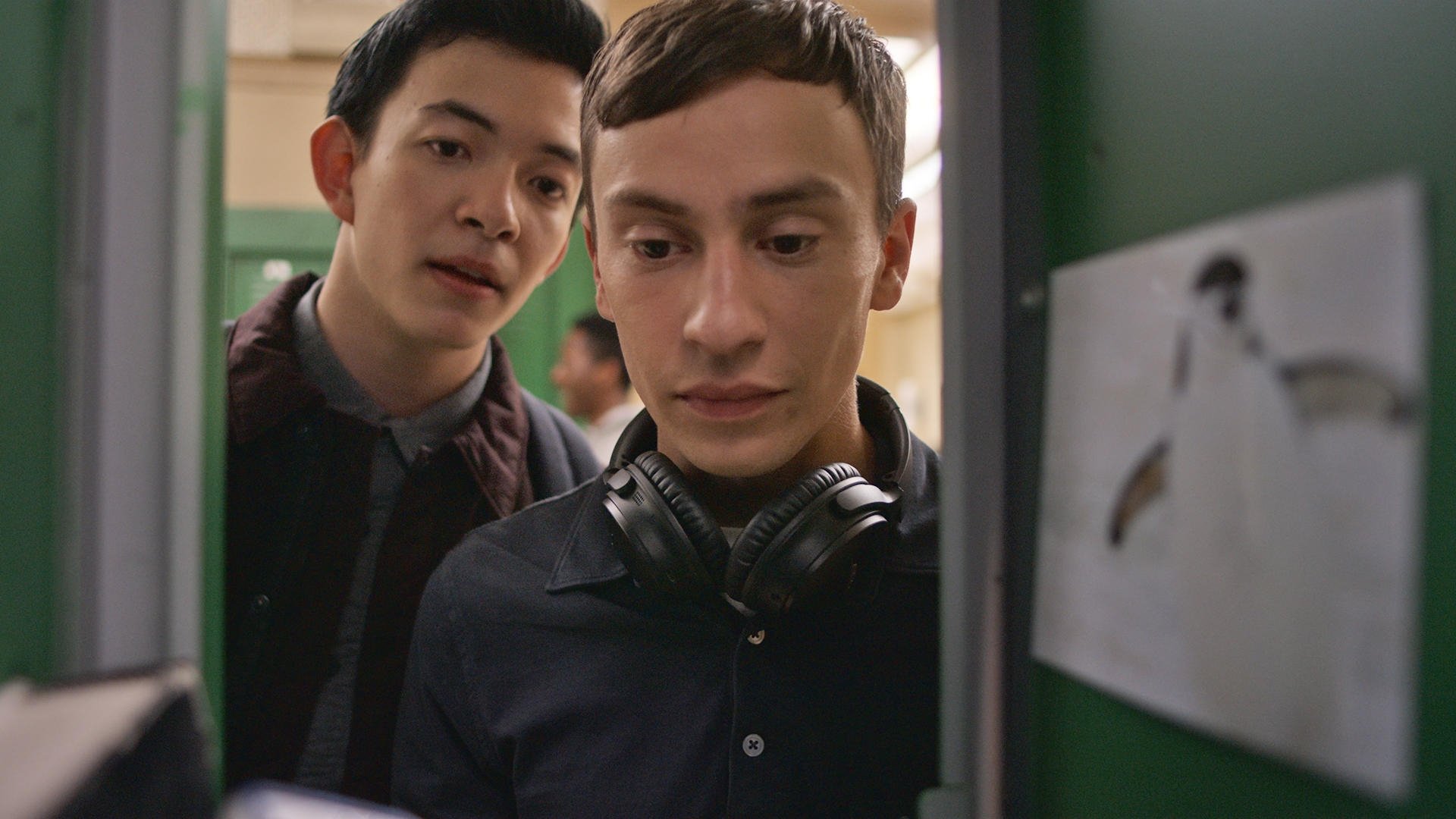 Atypical 2018  [S02E05] - The Egg Is Pipping