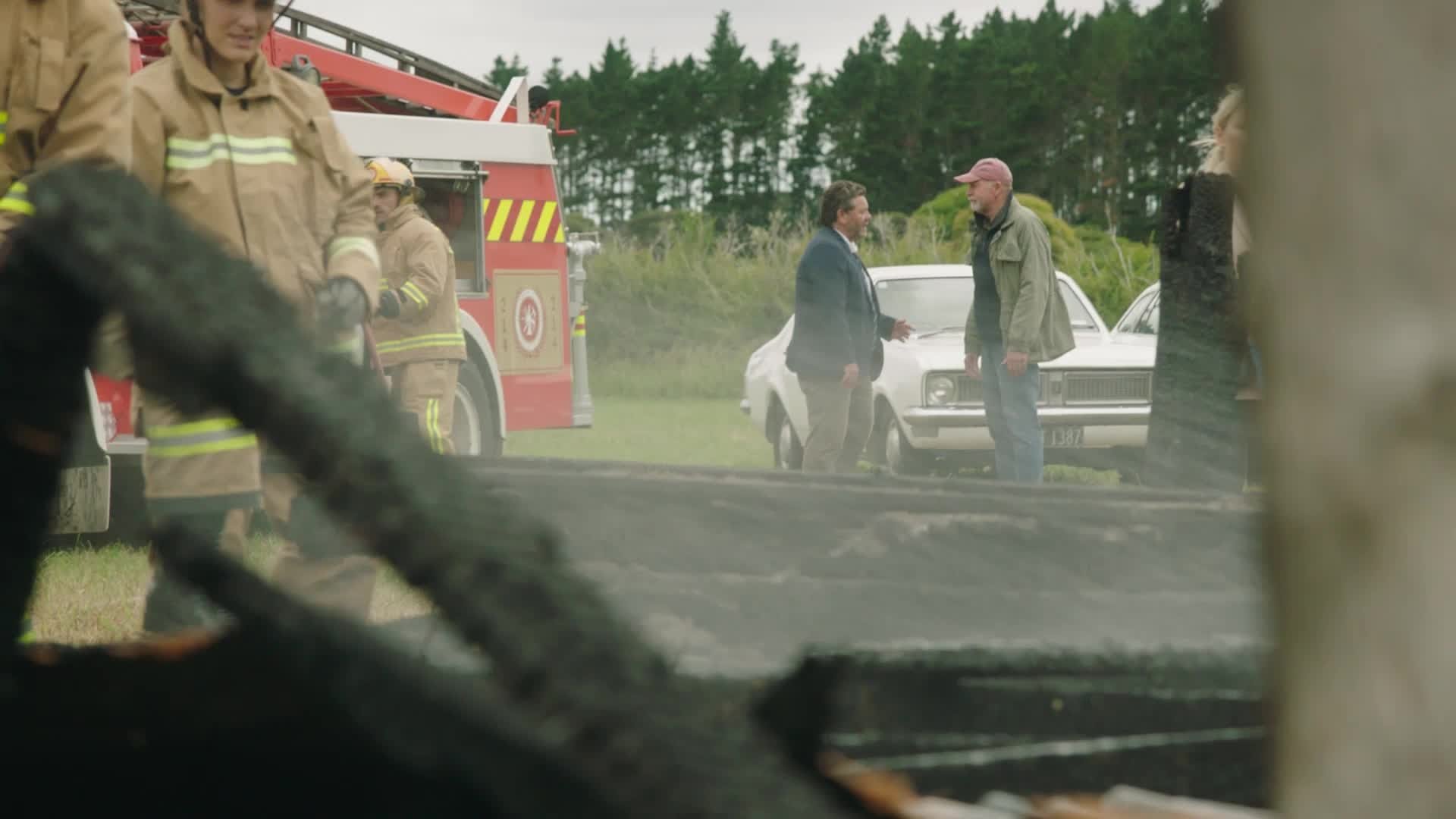 The Brokenwood Mysteries 2022  [S08E06] - Four Fires and a Funeral