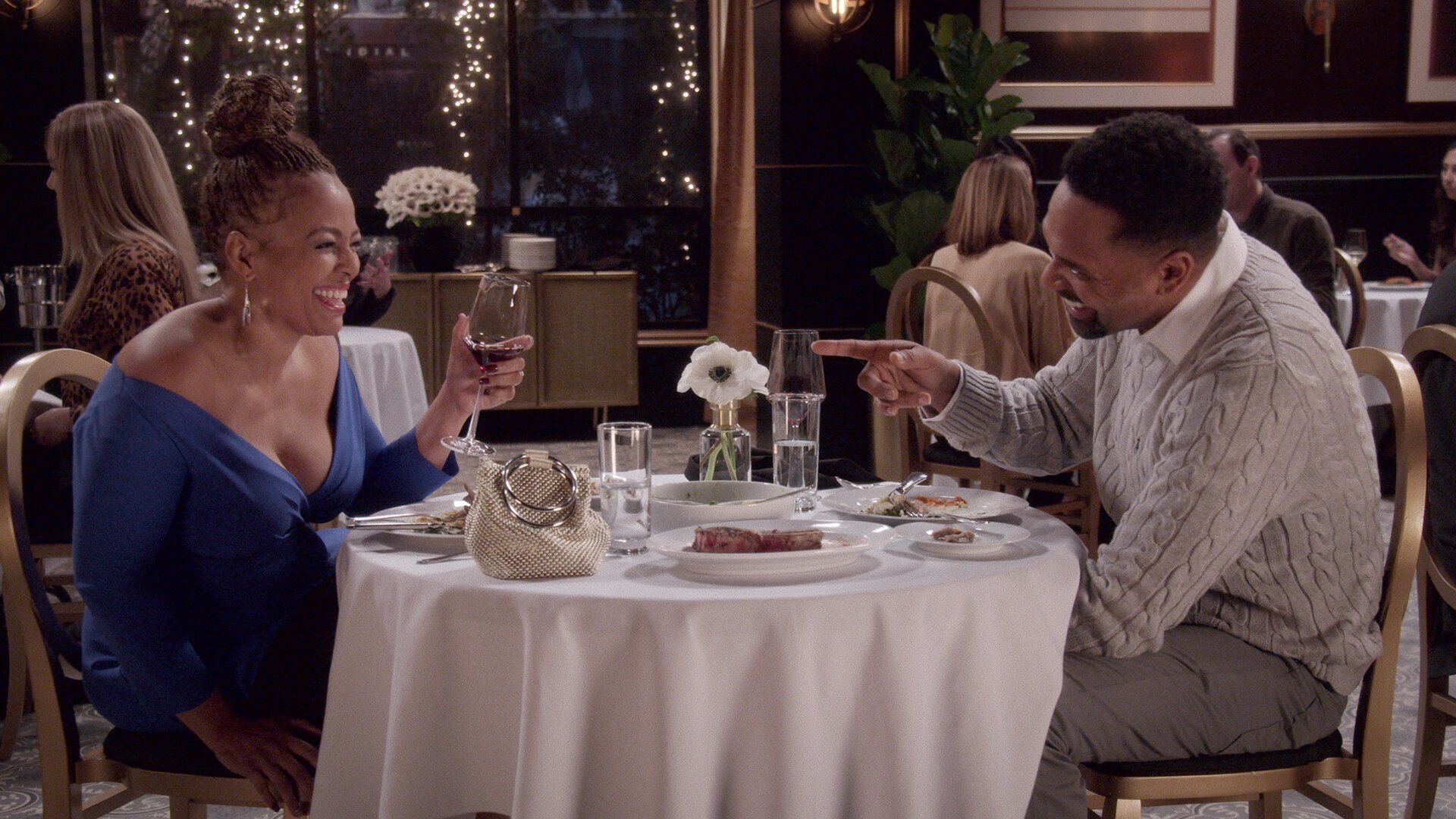 The Upshaws 2021  [S01E02] - The Hook-Up