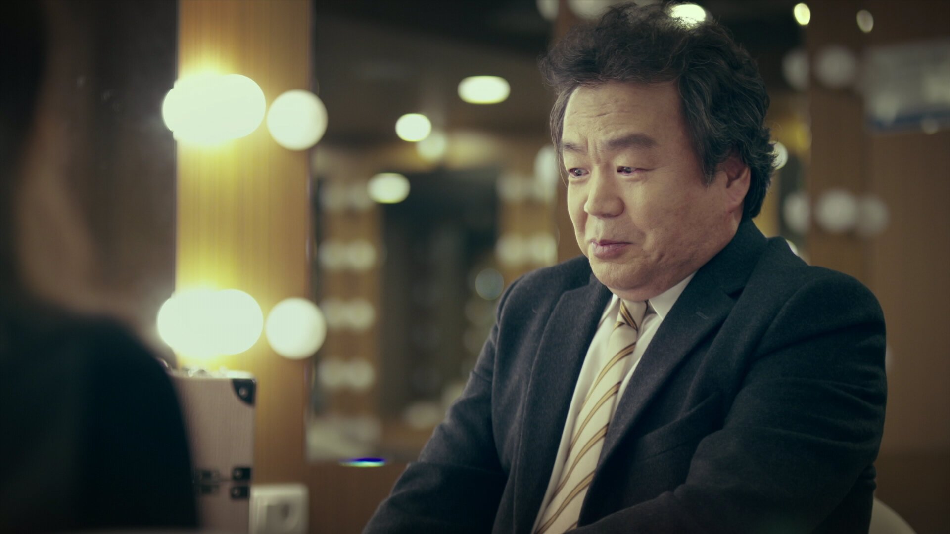 Man to Man 2017  [S01E14] - Lovers Tactic
