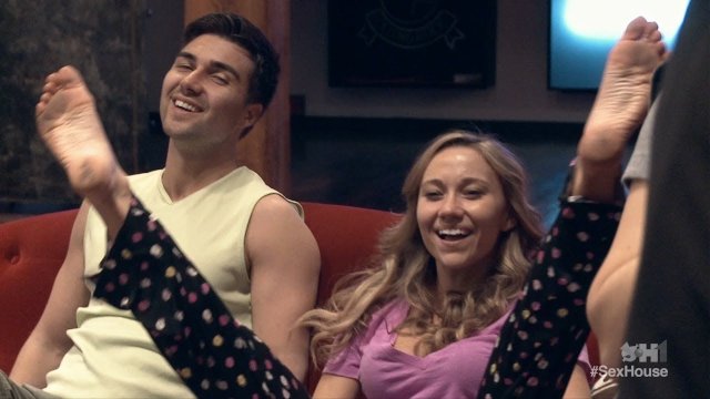 Sex House 2012  [S01E07] - Sex In A Bottle