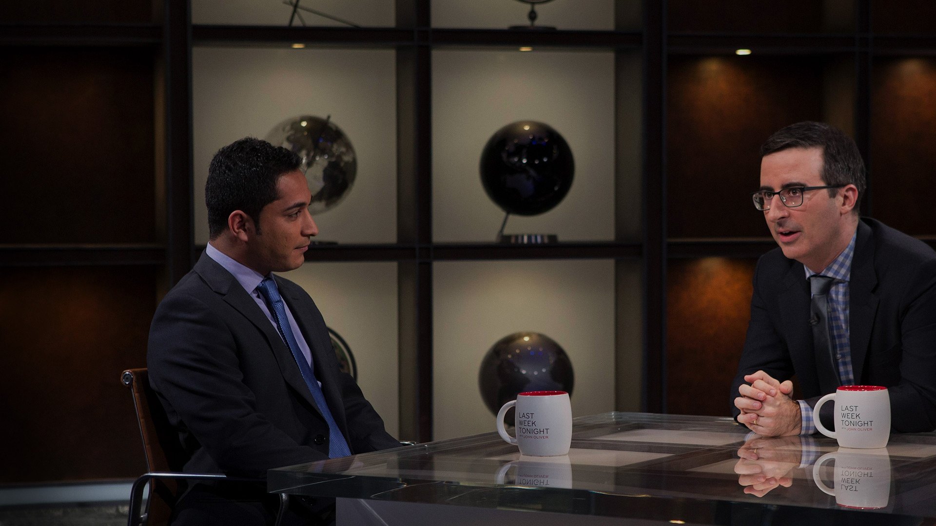 Last Week Tonight with John Oliver 2014  [S01E21] - Military Translators