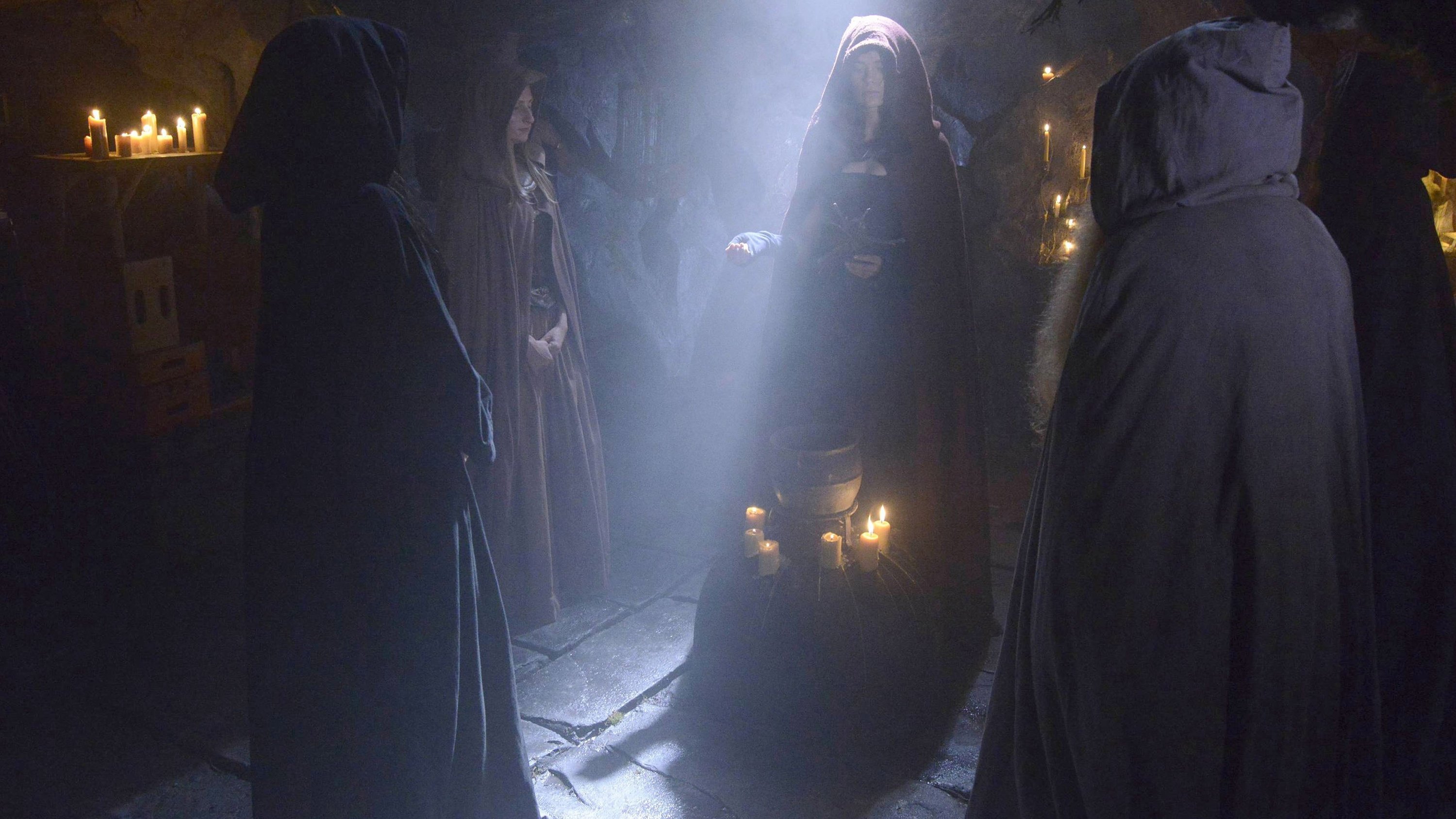Sleepy Hollow 2013  [S01E02] - Blood Moon