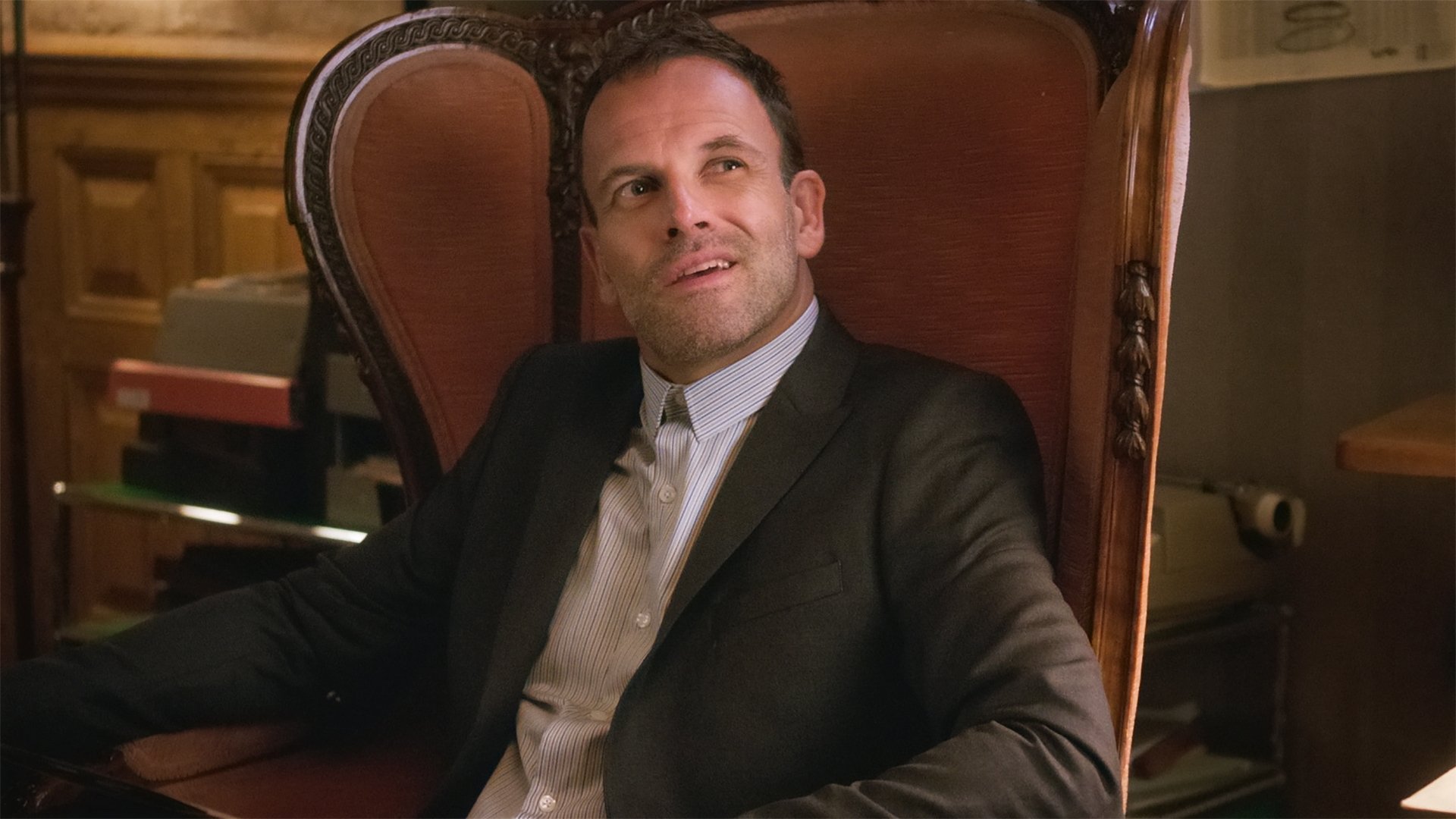 Elementary 2018  [S06E03] - Pushing Buttons