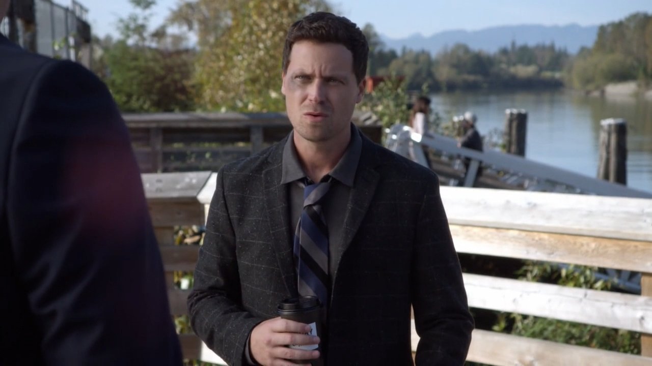 You Me Her 2016  [S01E01] - Cigarettes and Funions and Crap