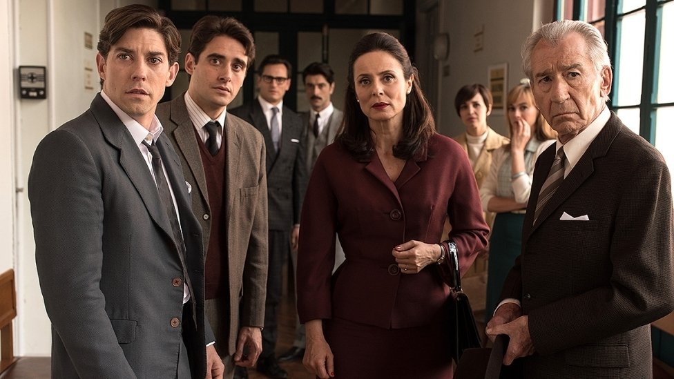 Velvet 2016  [S04E07] - At Play