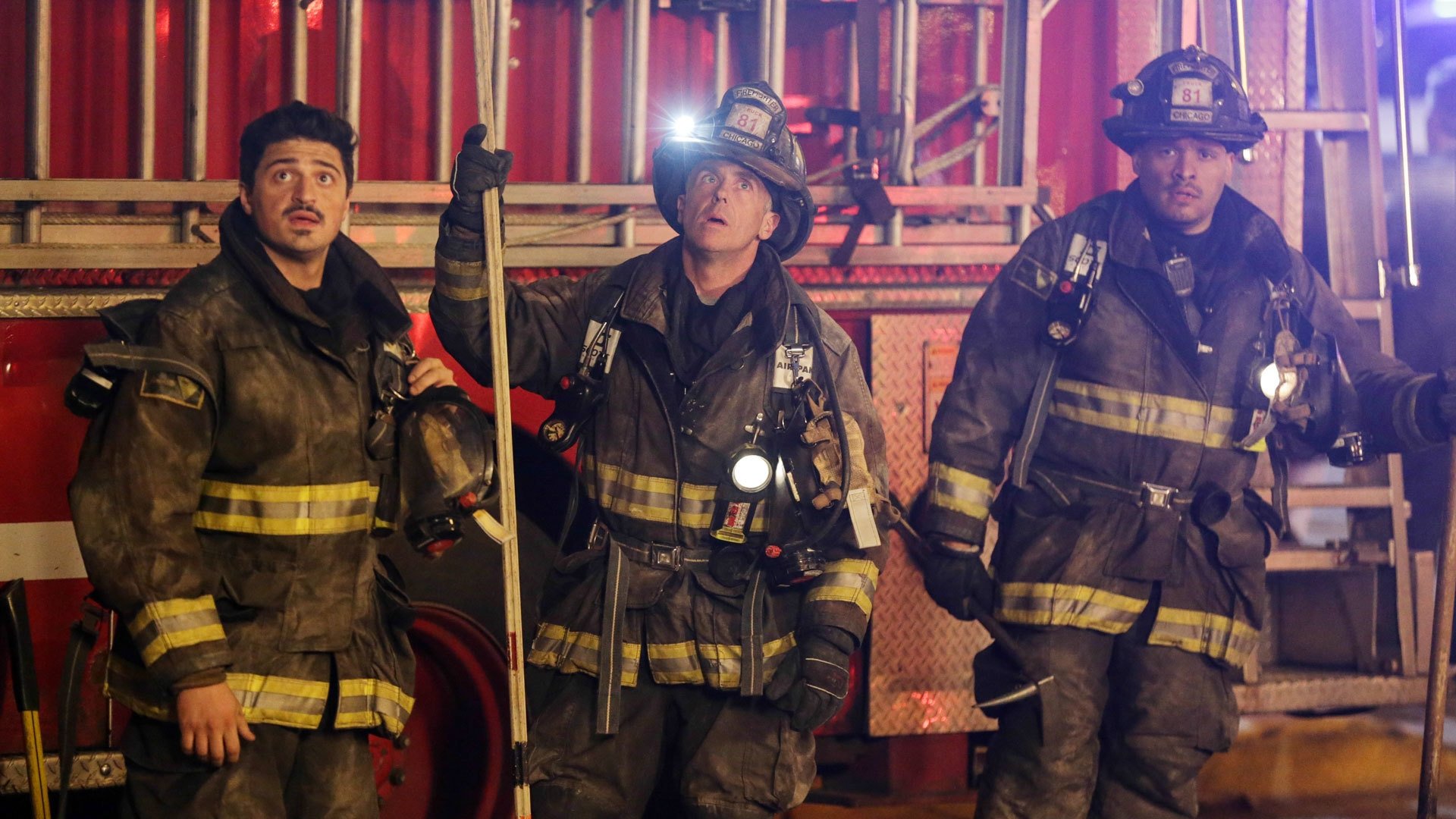 Chicago Fire 2013  [S02E22] - Real Never Waits
