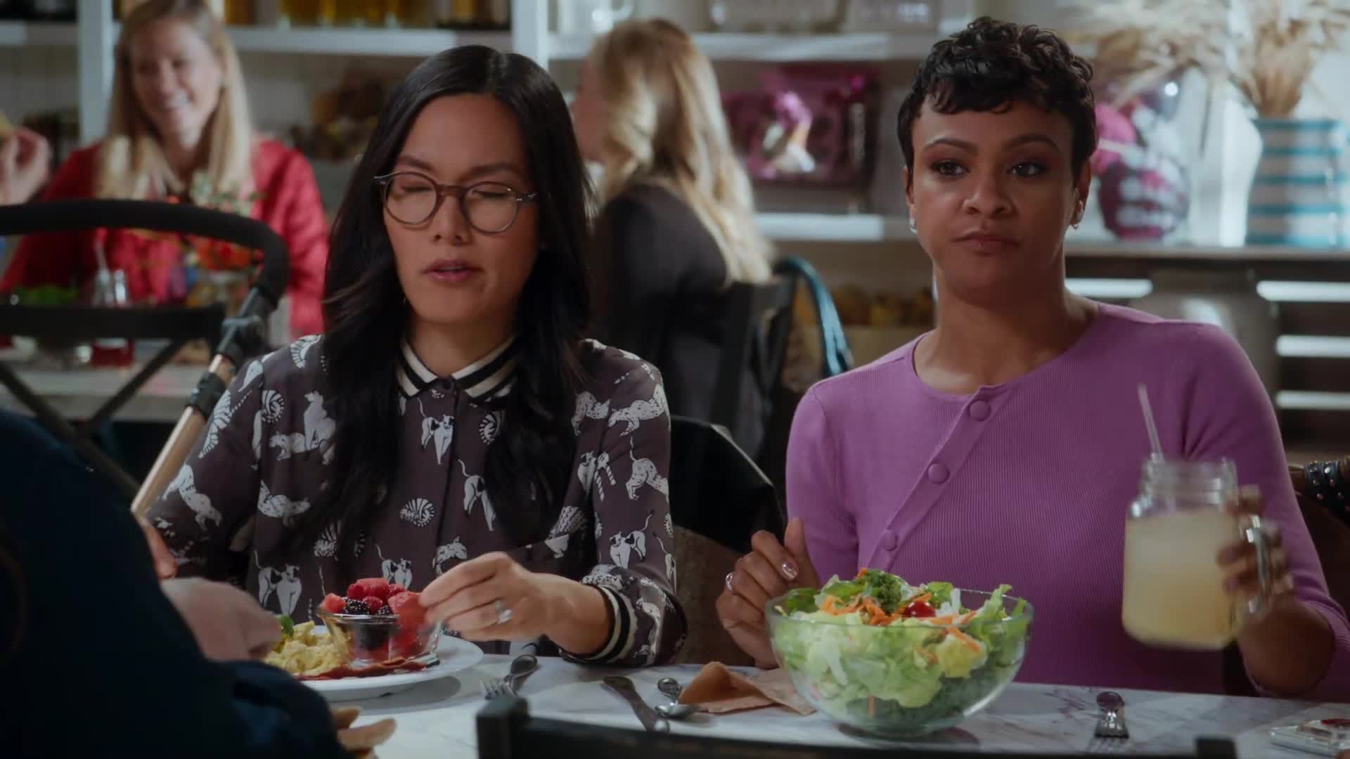 American Housewife 2017  [S02E11] - Blondetourage
