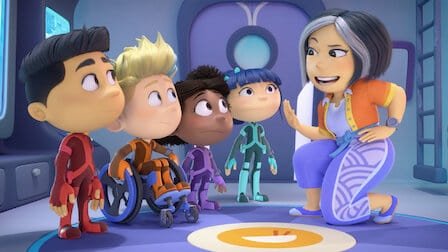 Team Zenko Go 2022  [S01E12] - Driven to Distraction / To Bee or Not To Bee