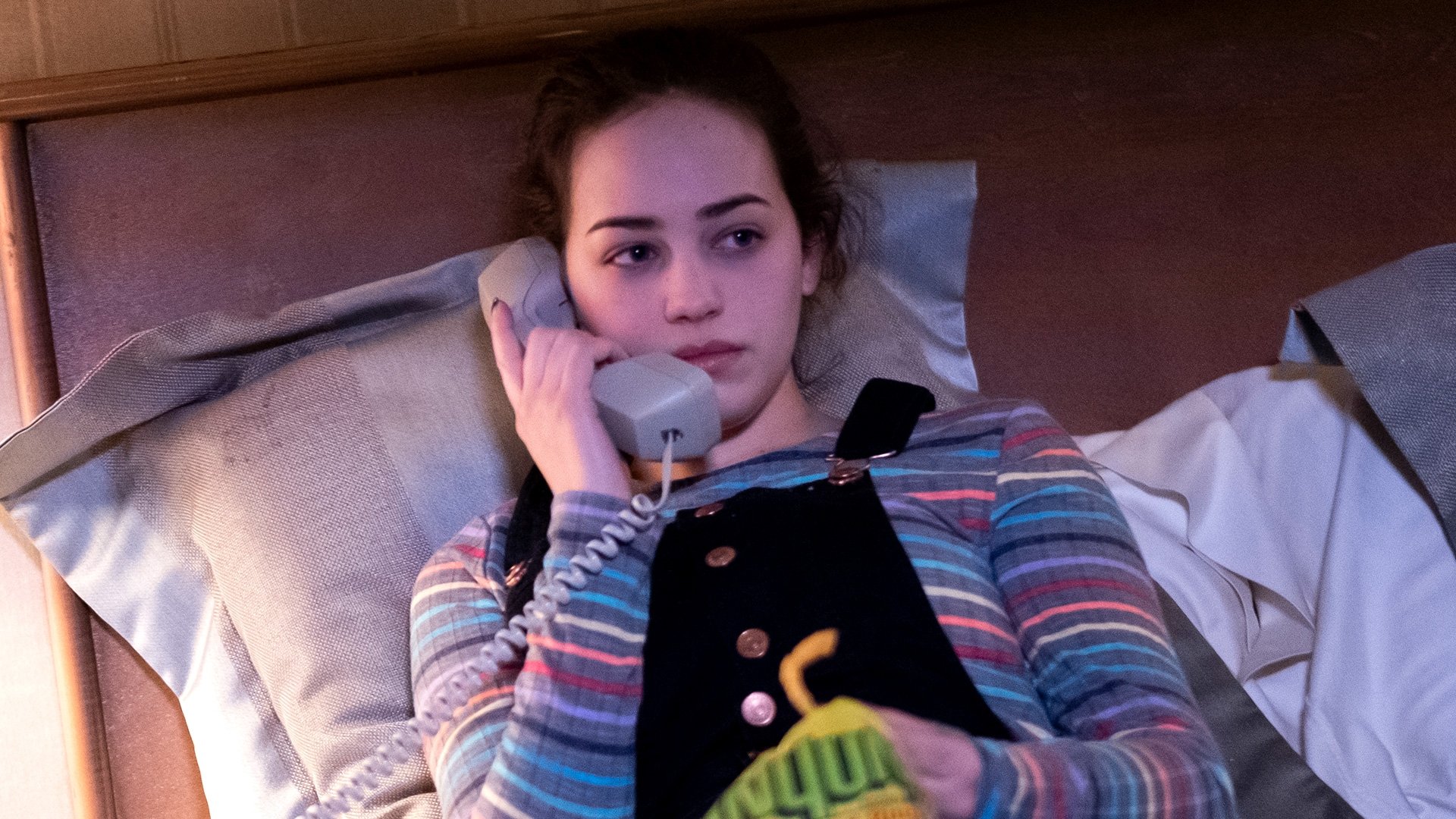 Room 104 2019  [S03E09] - Prank Call