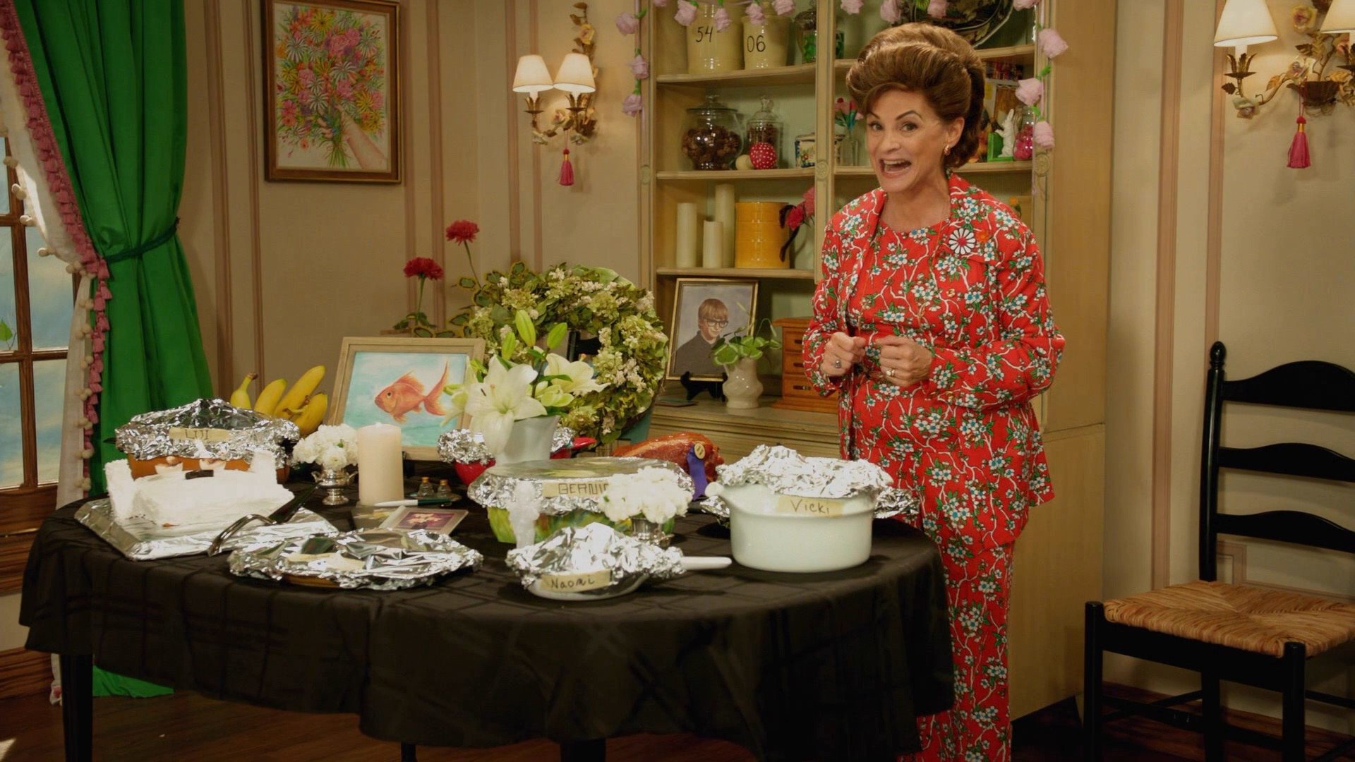 At Home with Amy Sedaris 2017  [S01E05] - Grieving
