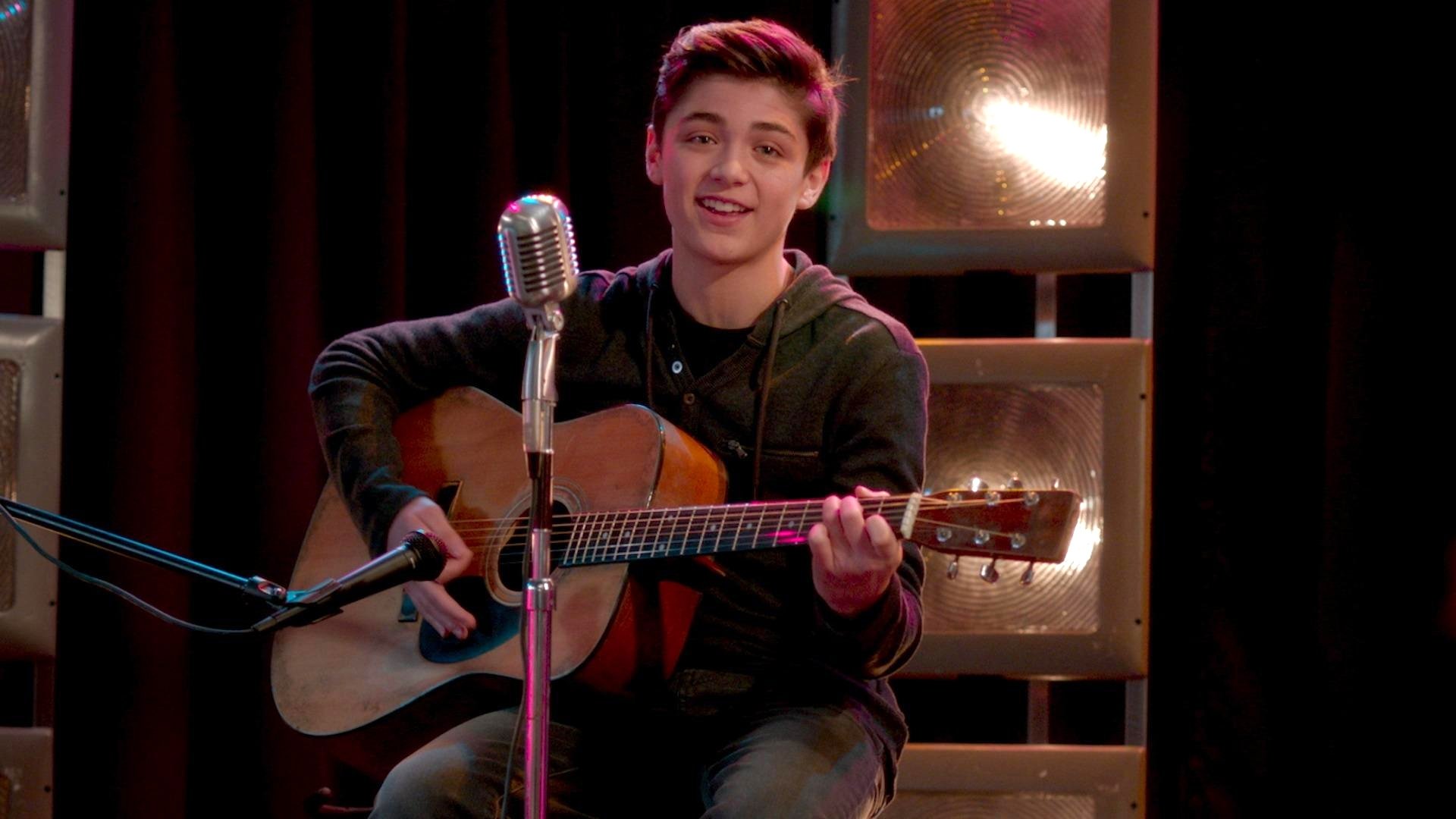 Andi Mack 2017  [S02E19] - Andi’s Choice