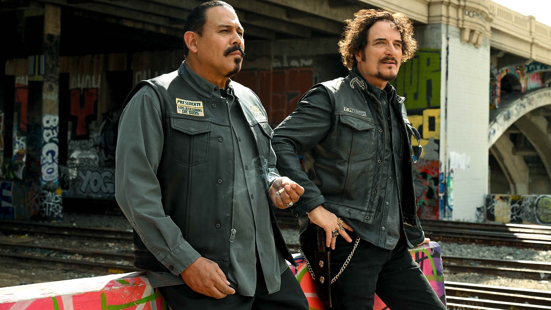 Mayans M.C. 2022  [S04E10] - When the Breakdown Hit at Midnight