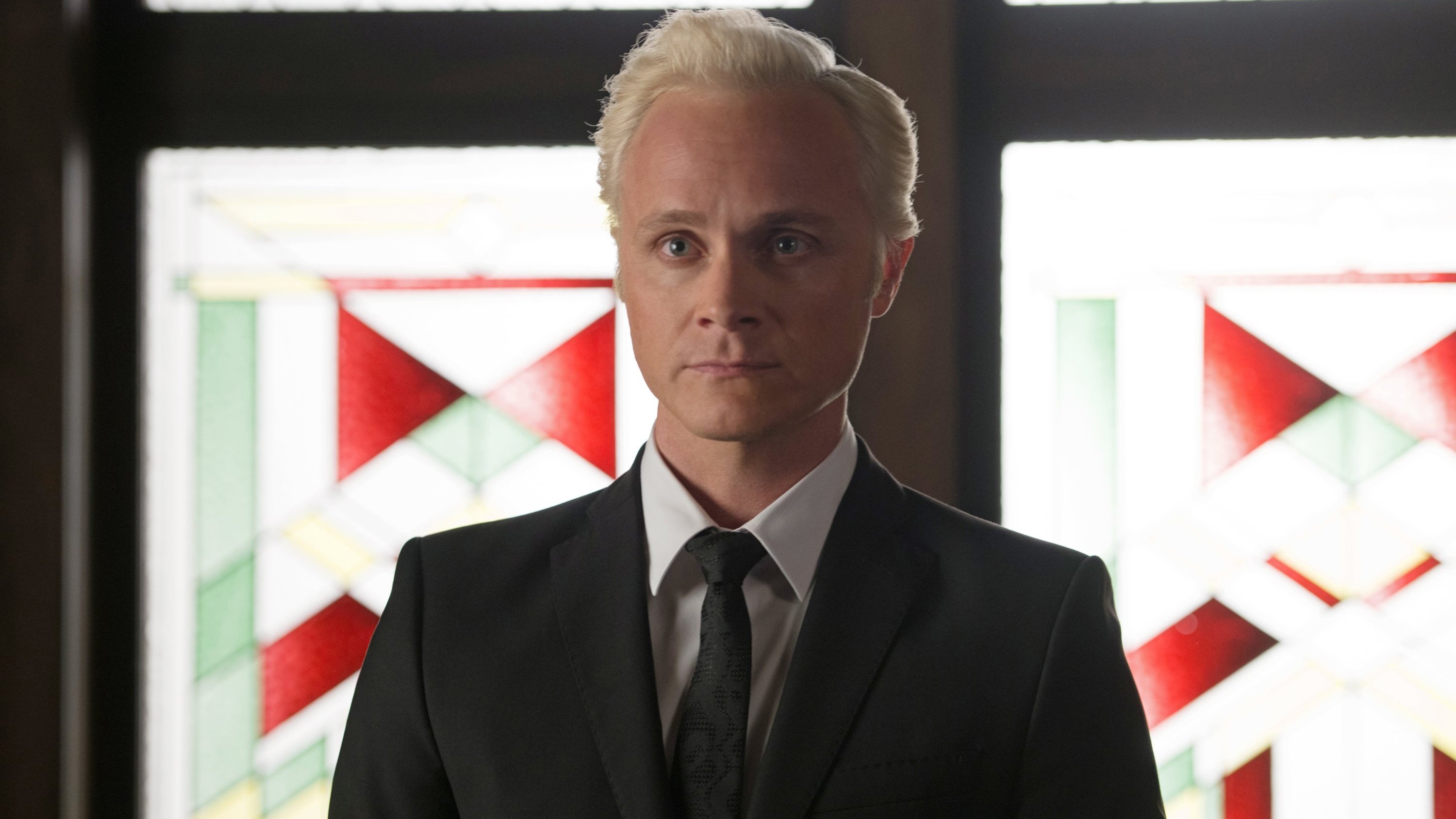 iZombie 2015  [S02E01] - Grumpy Old Liv