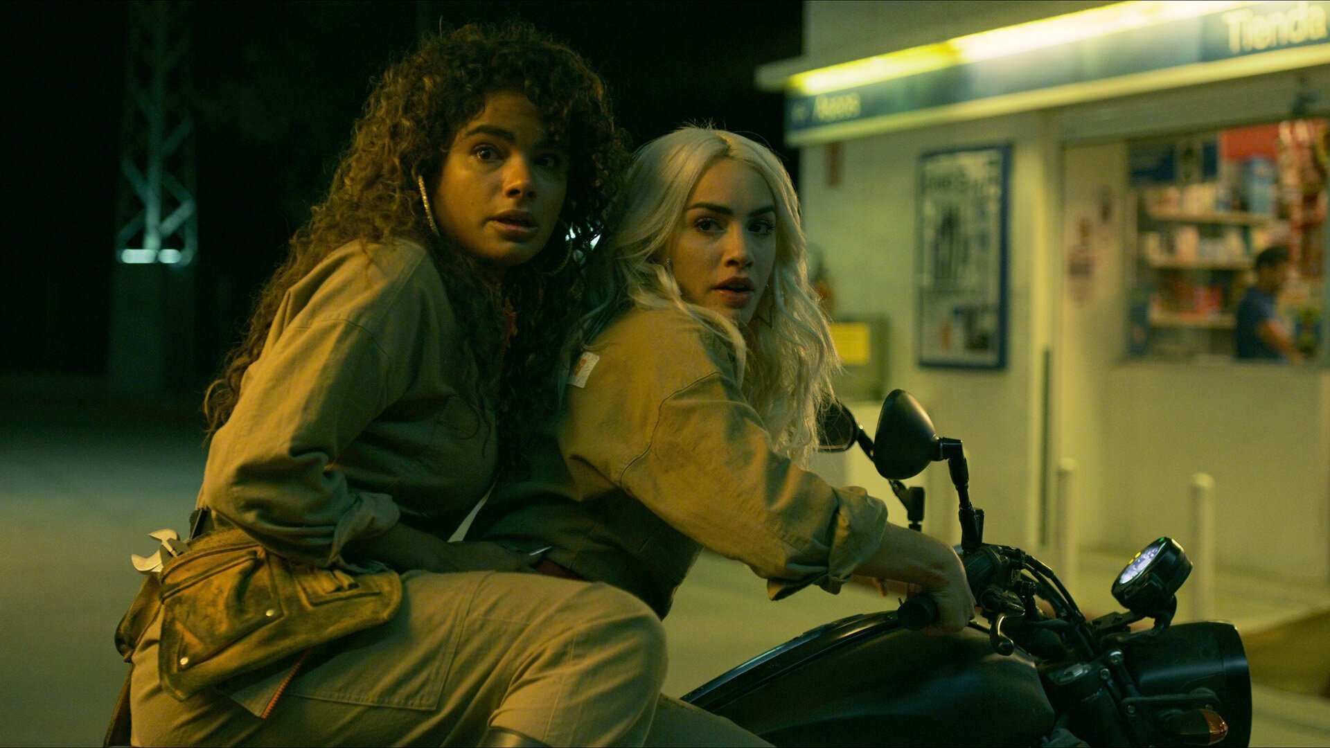 Sky Rojo 2021  [S01E08] - Bear Trap