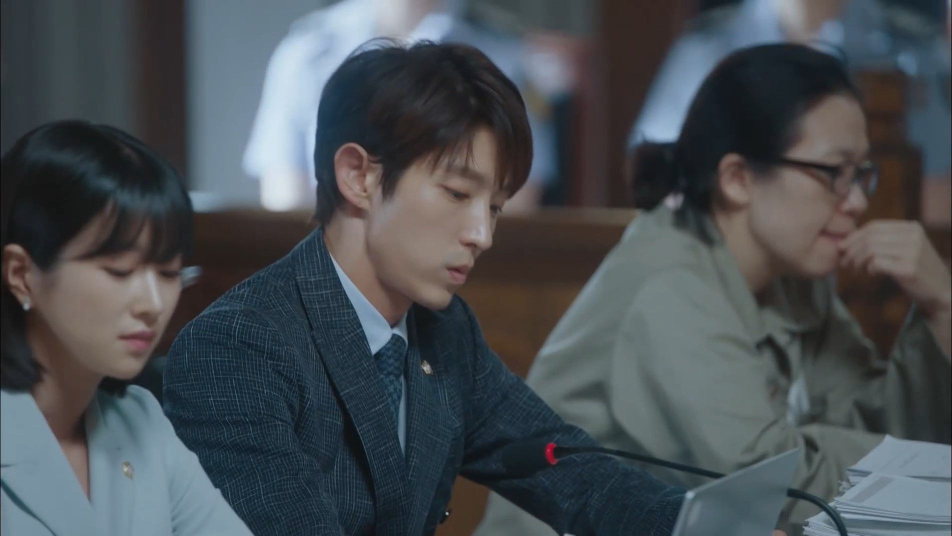 Lawless Lawyer 2018  [S01E15] - Loyalty Means Nothing