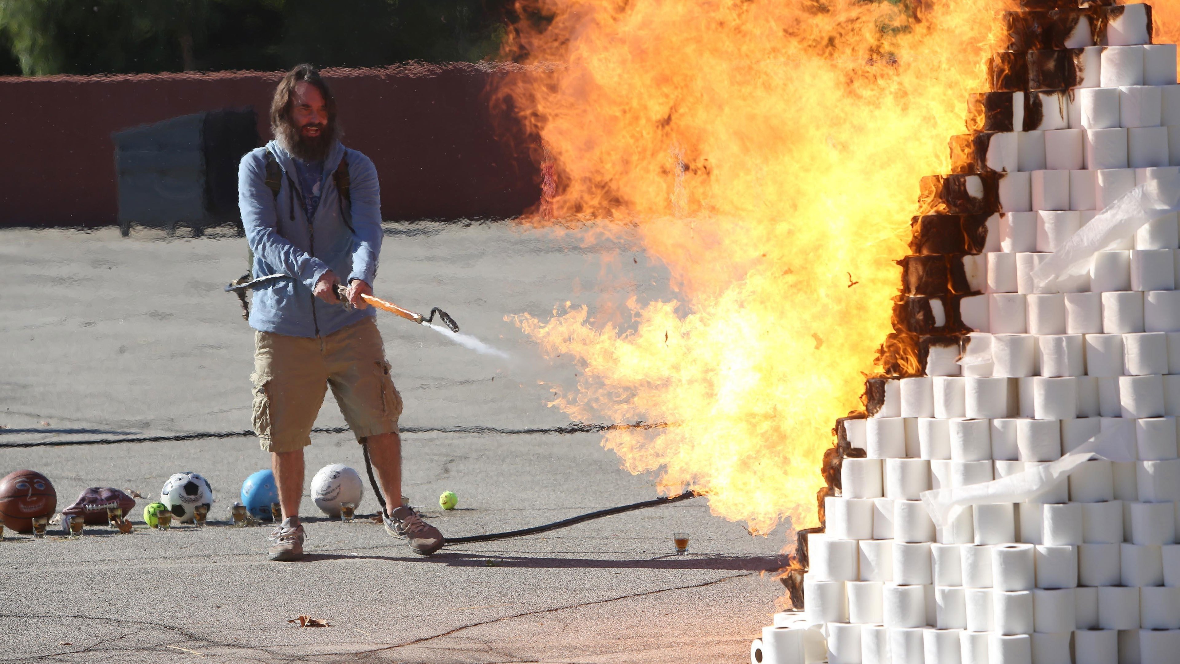 The Last Man on Earth 2015  [S01E03] - Raisin Balls and Wedding Bells