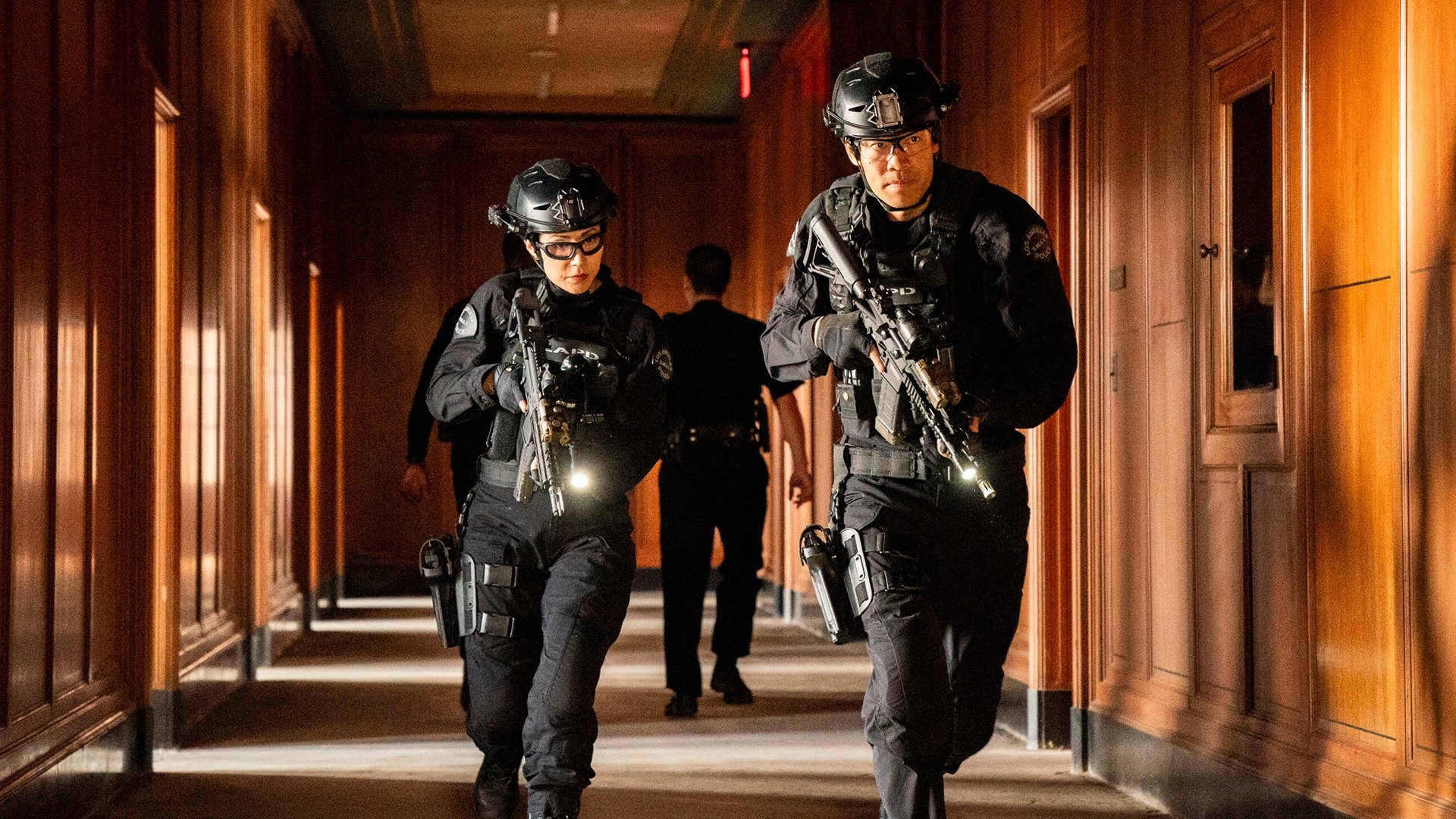 S.W.A.T. 2024  [S07E10] - SNAFU