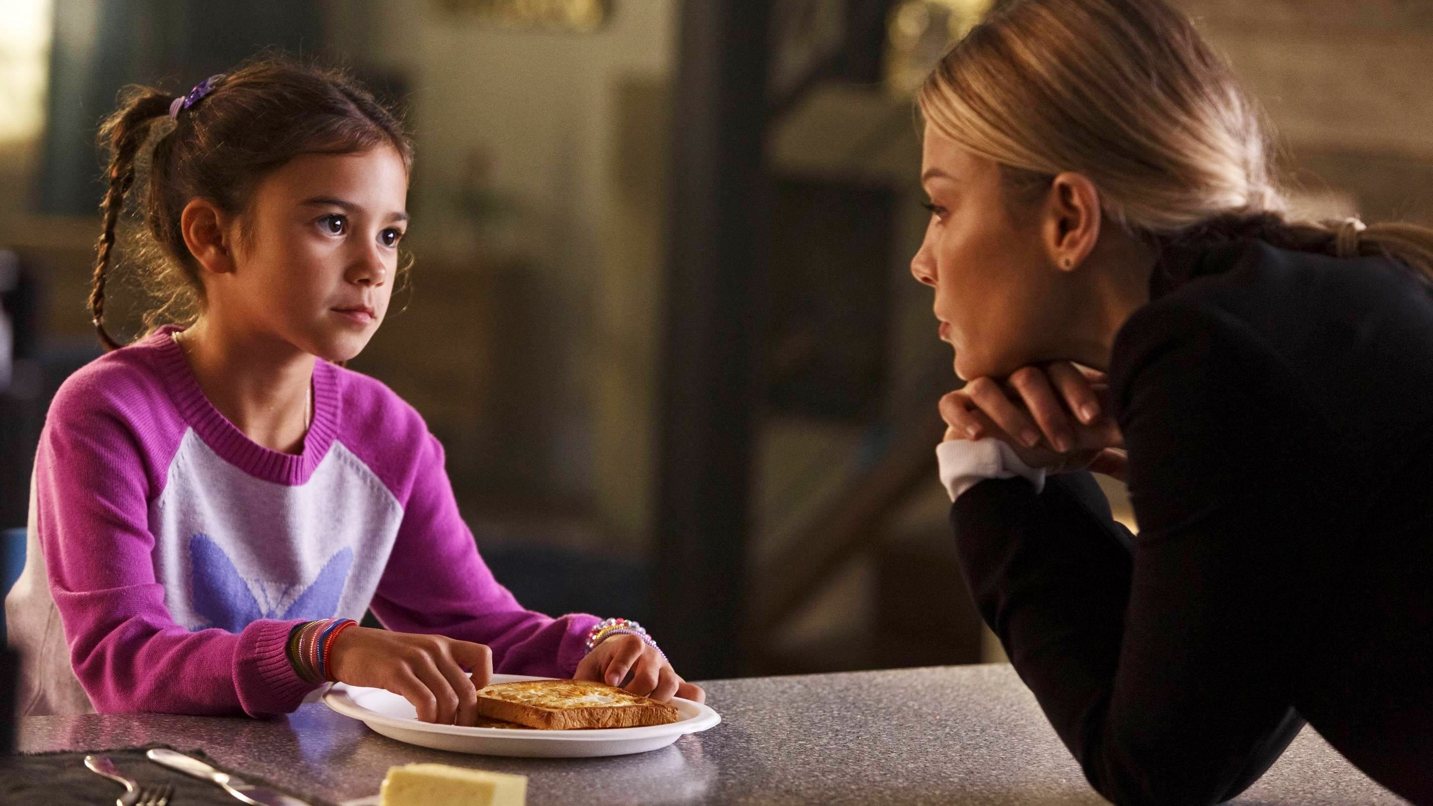 Lucifer 2016  [S02E07] - My Little Monkey