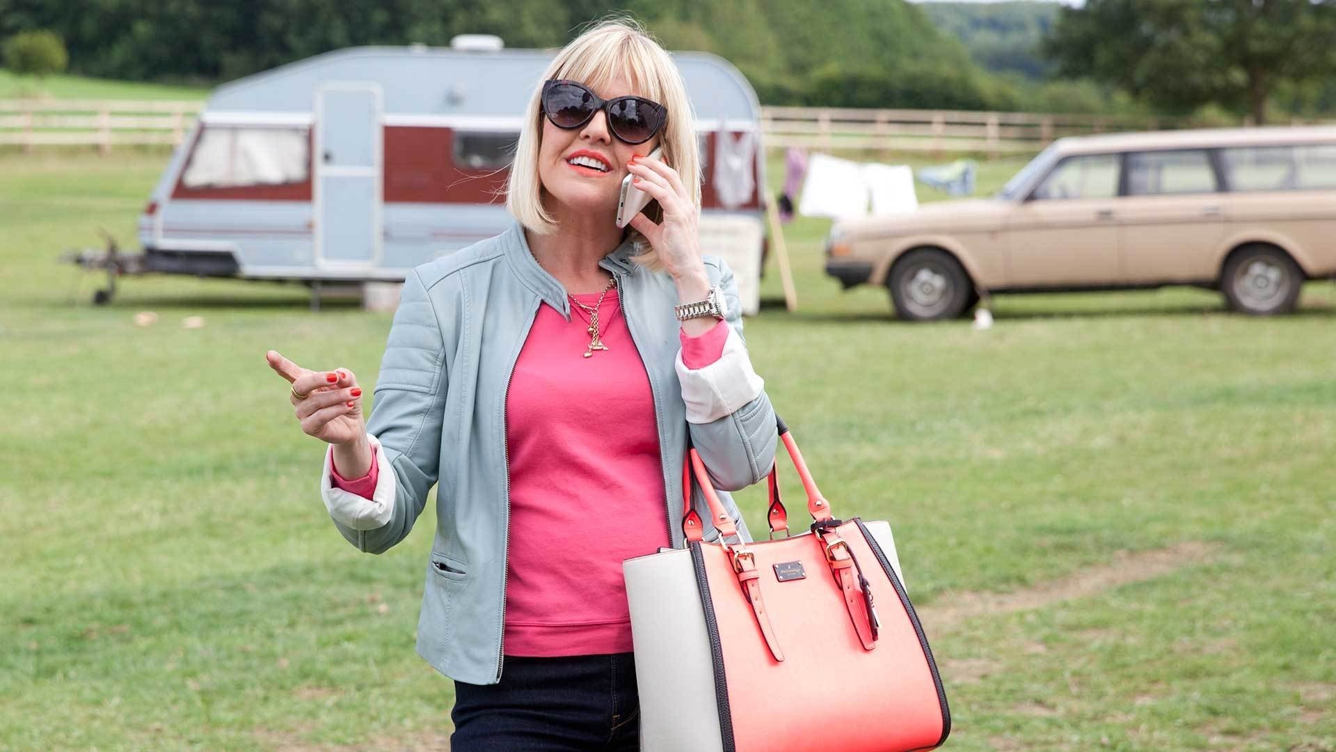 Agatha Raisin 2016  [S01E02] - Hell's Bells