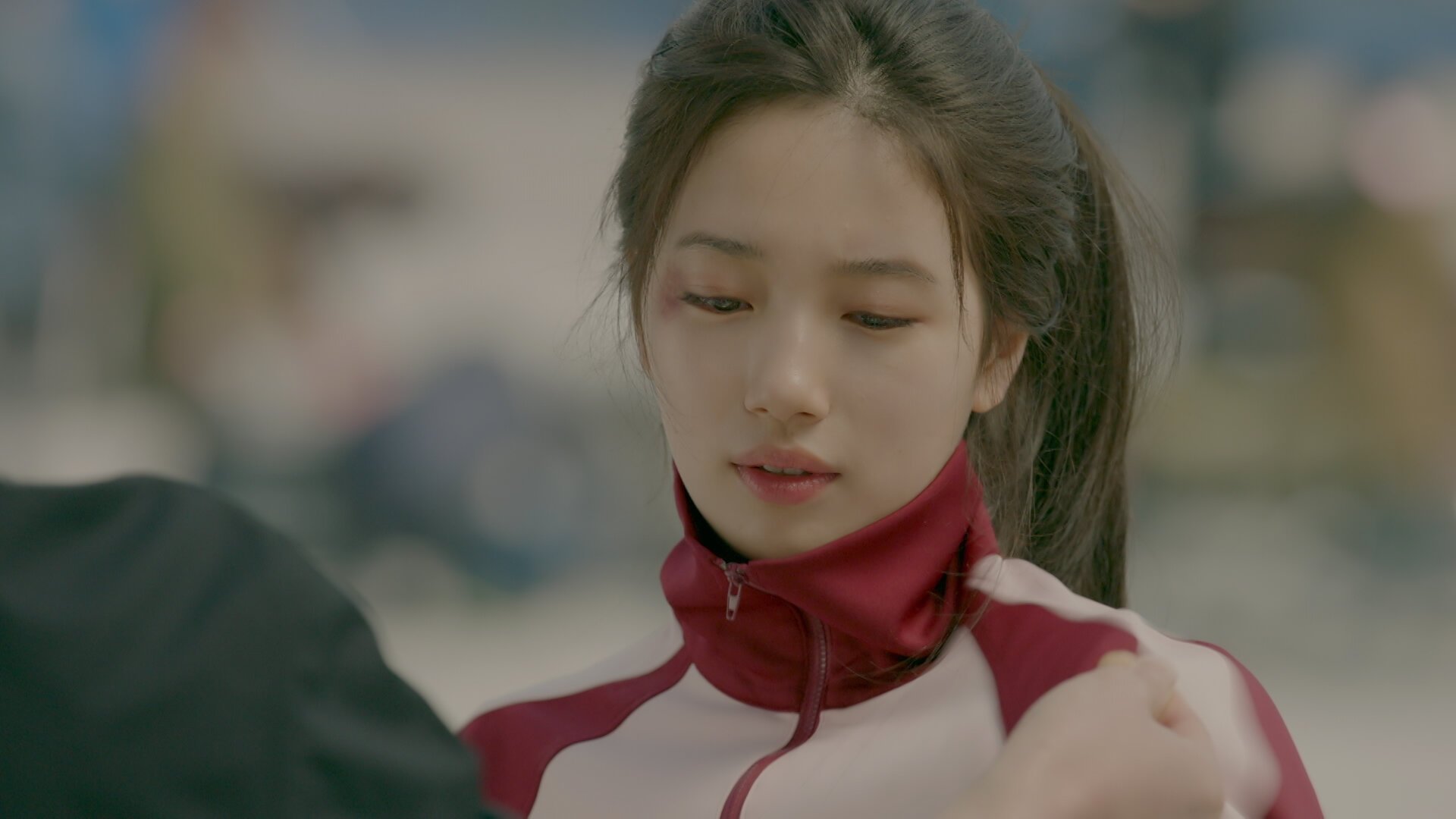 Uncontrollably Fond 2016  [S01E13] - That Room Isn't for a Regular Employee