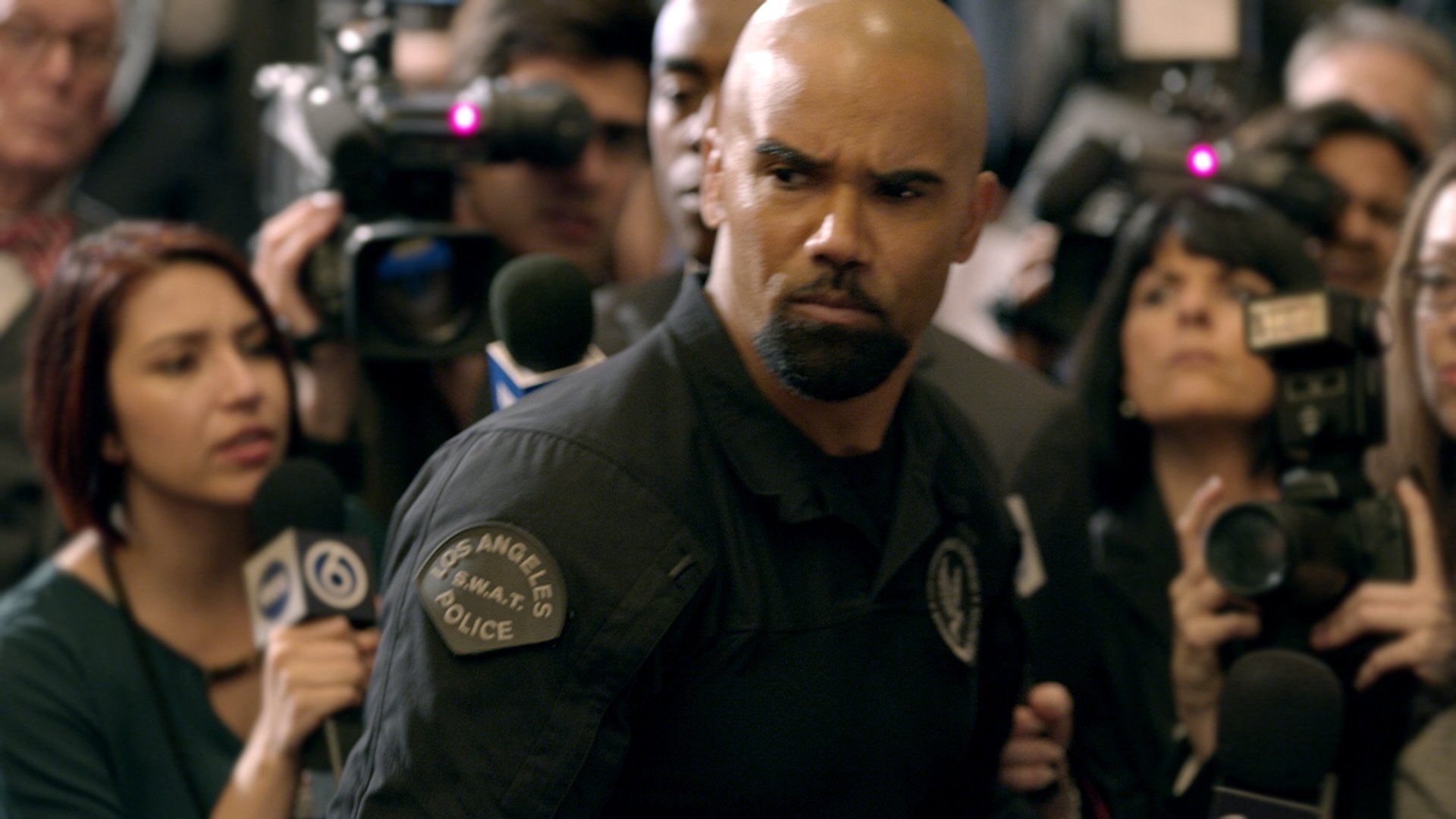 S.W.A.T. 2017  [S01E19] - Source