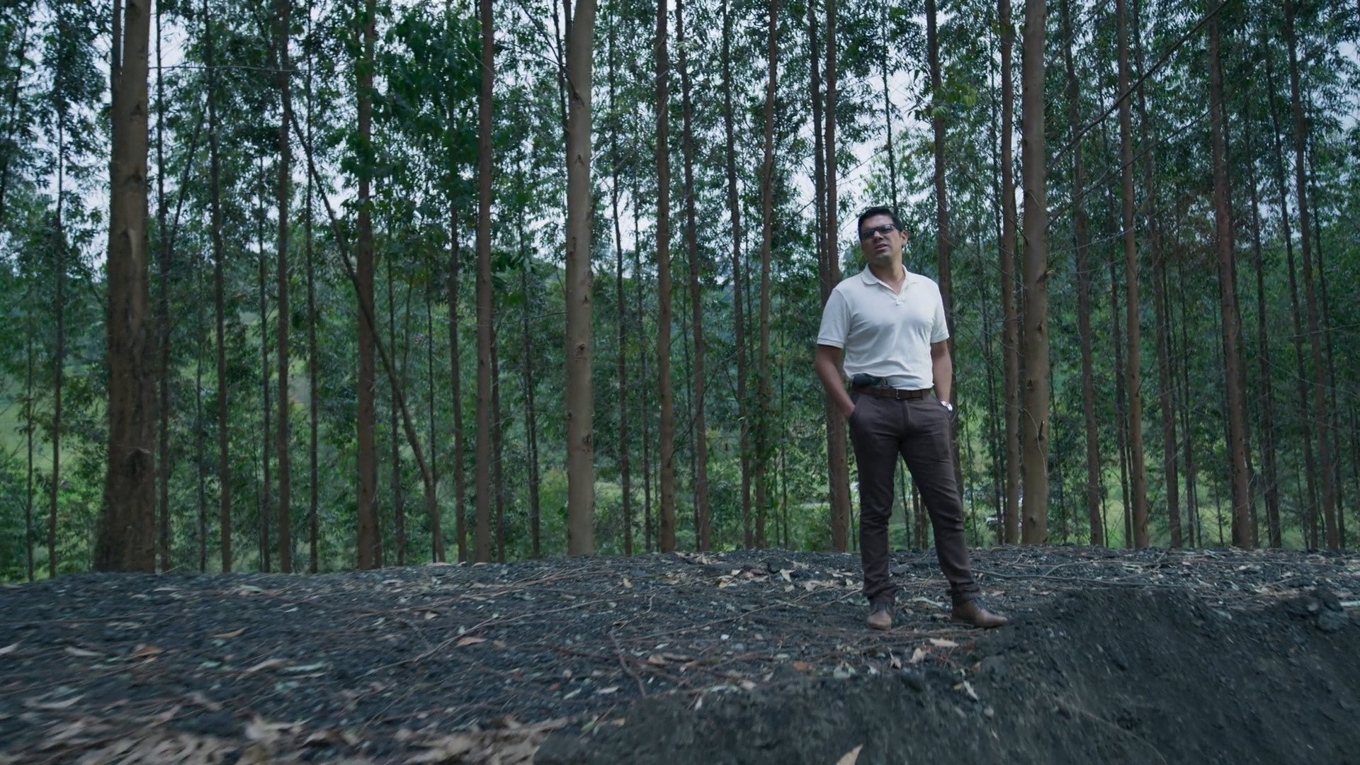 Playing with Fire 2019  [S01E05] - Jorge knows is betrayed