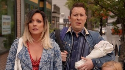 Unbreakable Kimmy Schmidt 2018  [S04E09] - Sliding Van Doors