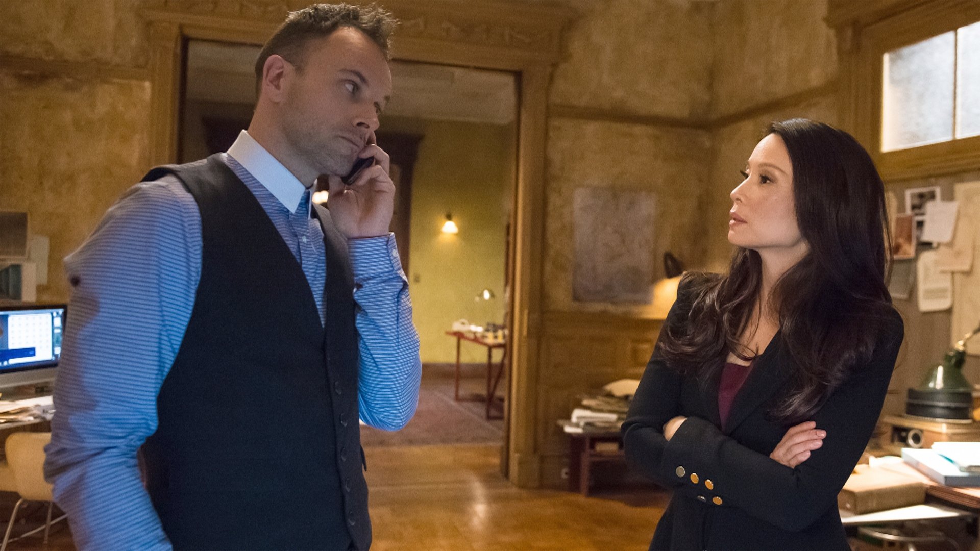 Elementary 2014  [S03E13] - Hemlock