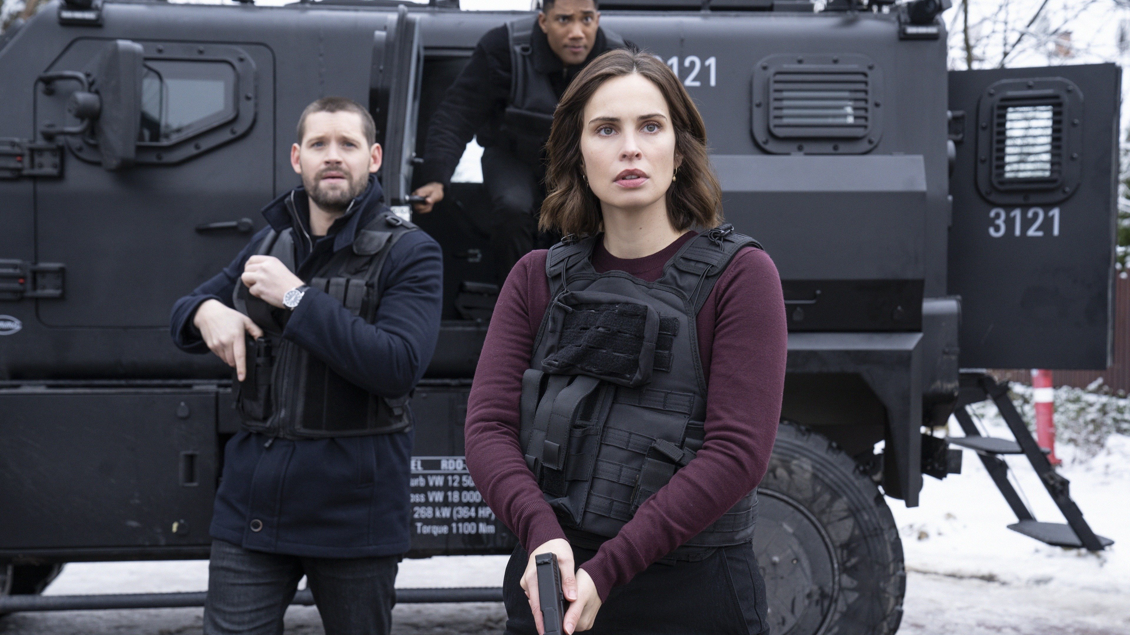 FBI: International 2021  [S01E10] - Close to the Sun