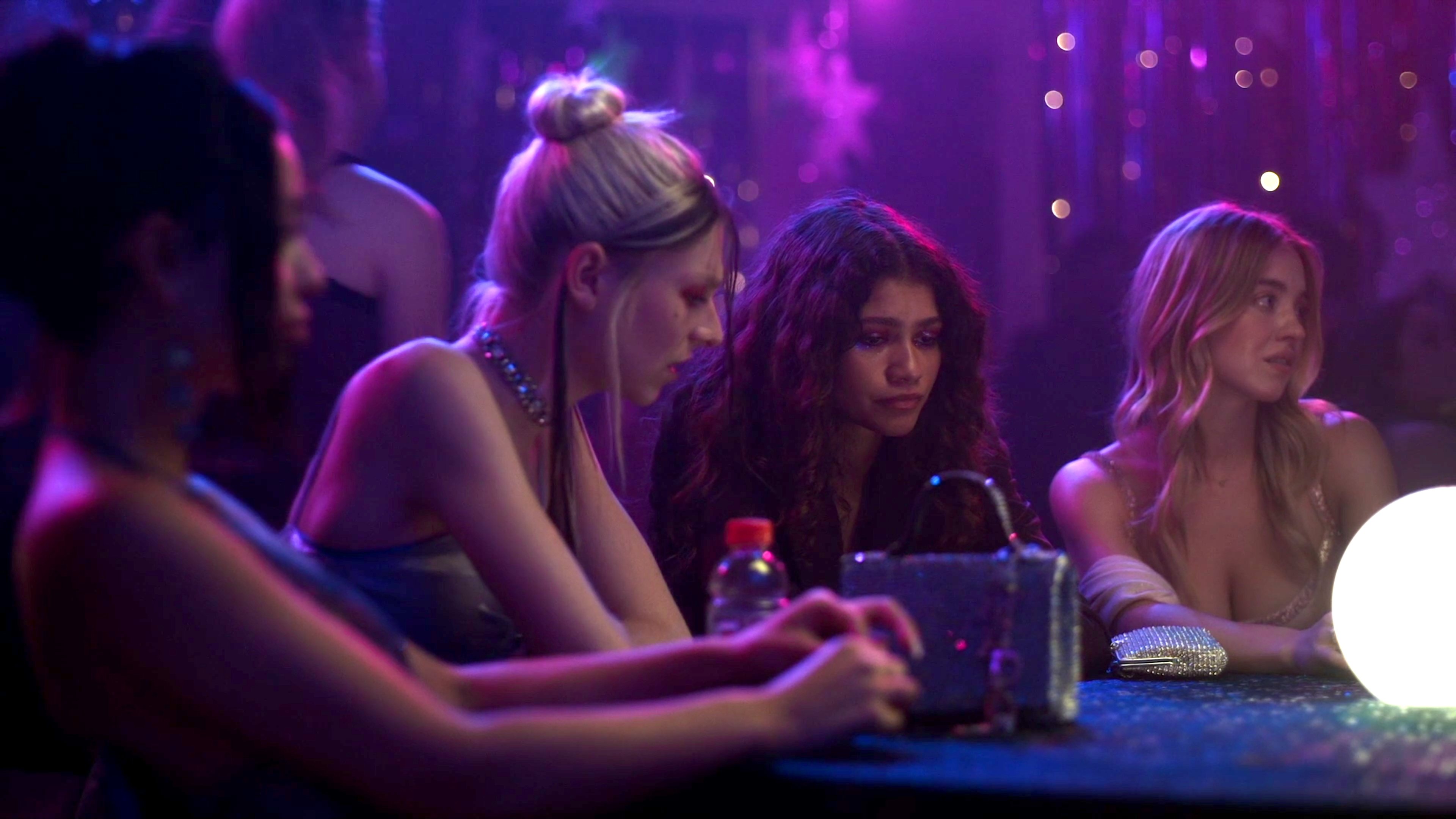Euphoria 2019  [S01E08] - And Salt the Earth Behind You