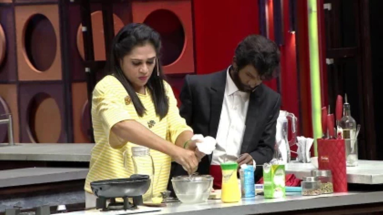 Cooku with Comali 2019  [S01E12] - Chaos in the Kitchen