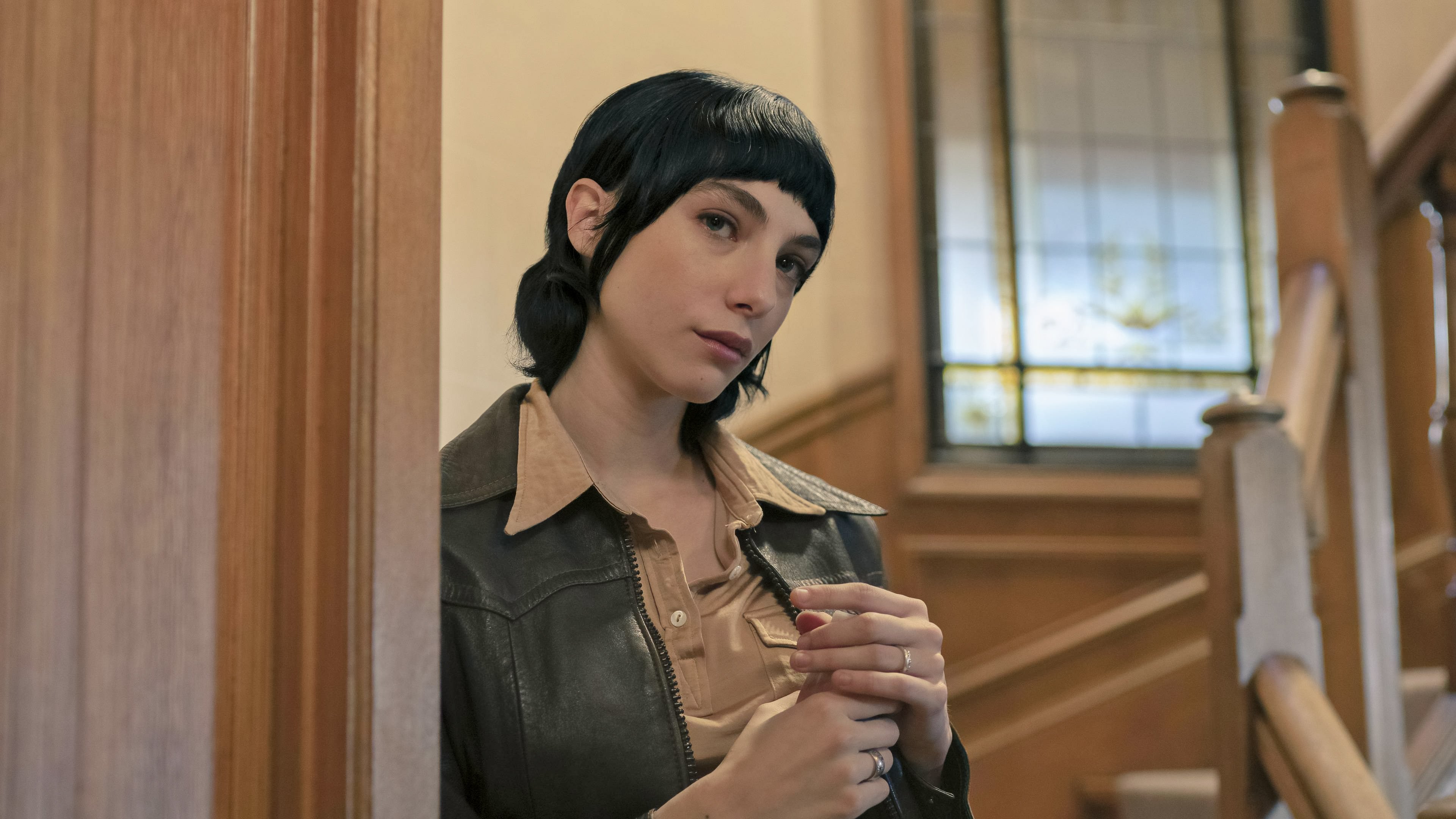 Irma Vep 2022  [S01E03] - Dead Man's Escape