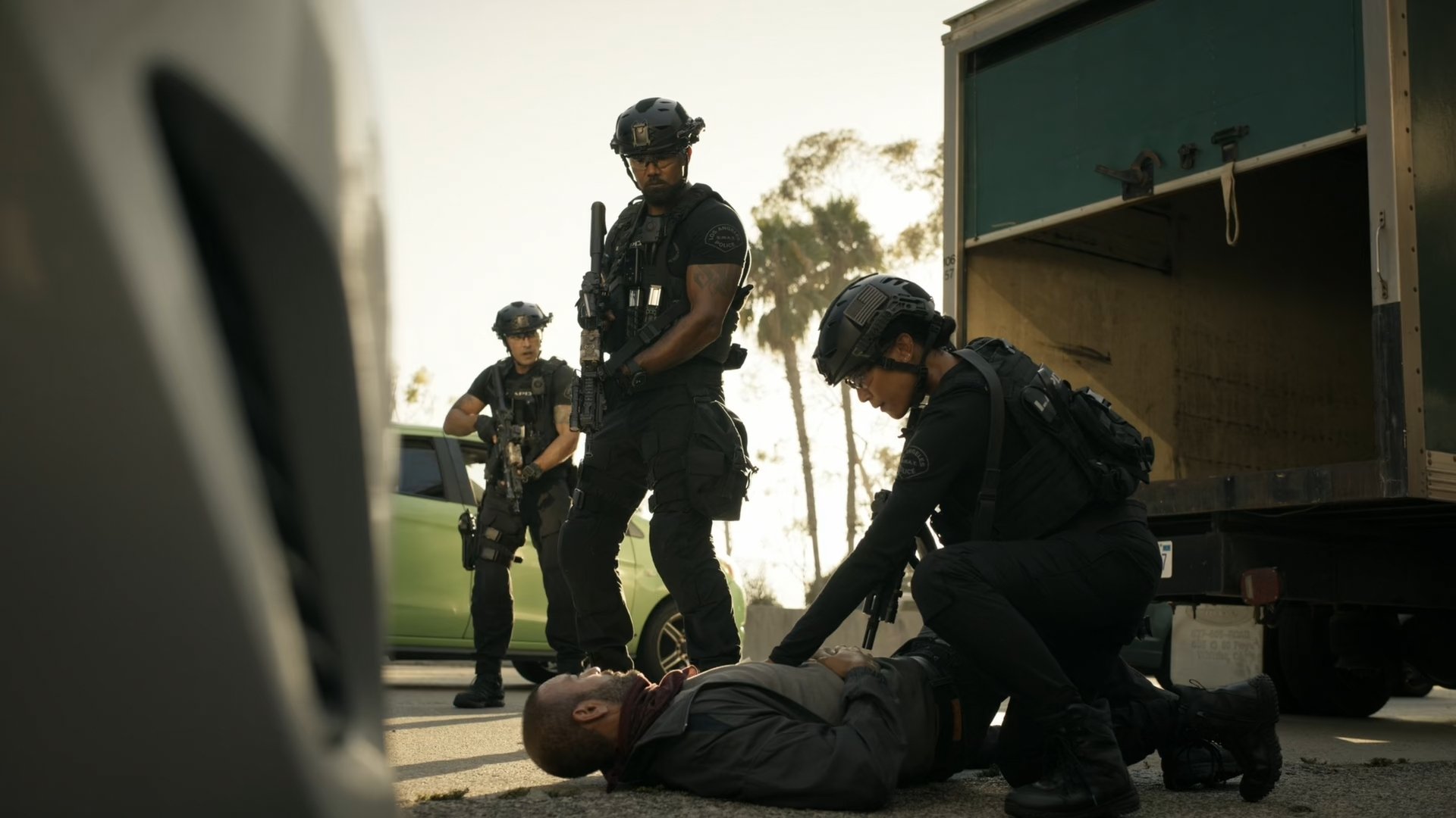 S.W.A.T. 2024  [S08E08] - Left of Boom