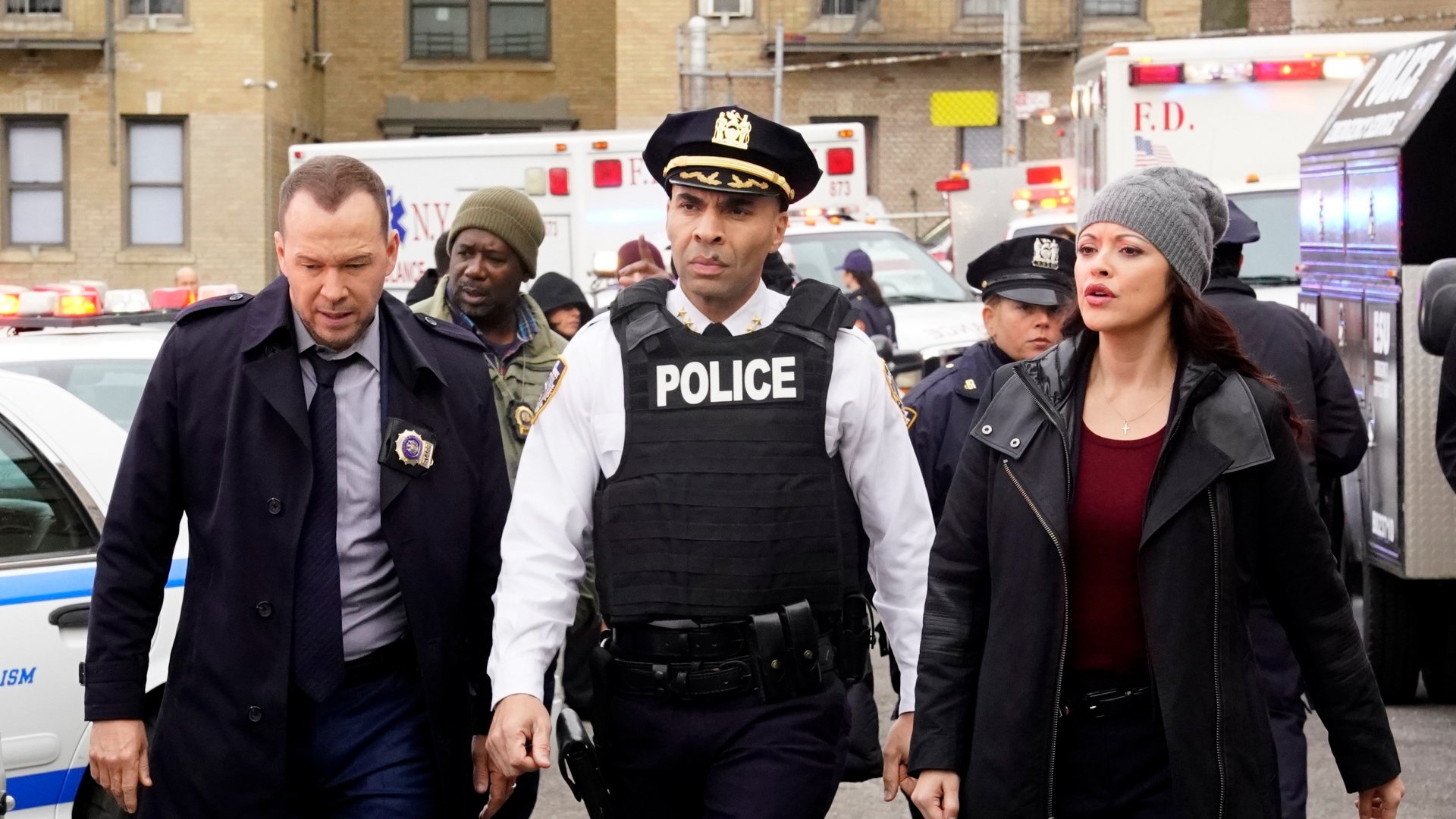 Blue Bloods 2017  [S08E14] - School of Hard Knocks