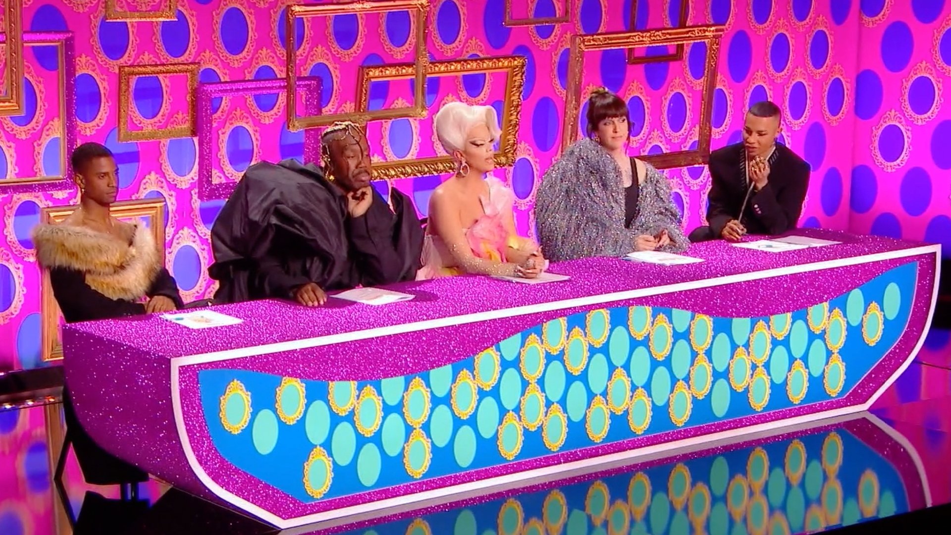 Drag Race France 2022  [S01E08] - Grand Finale