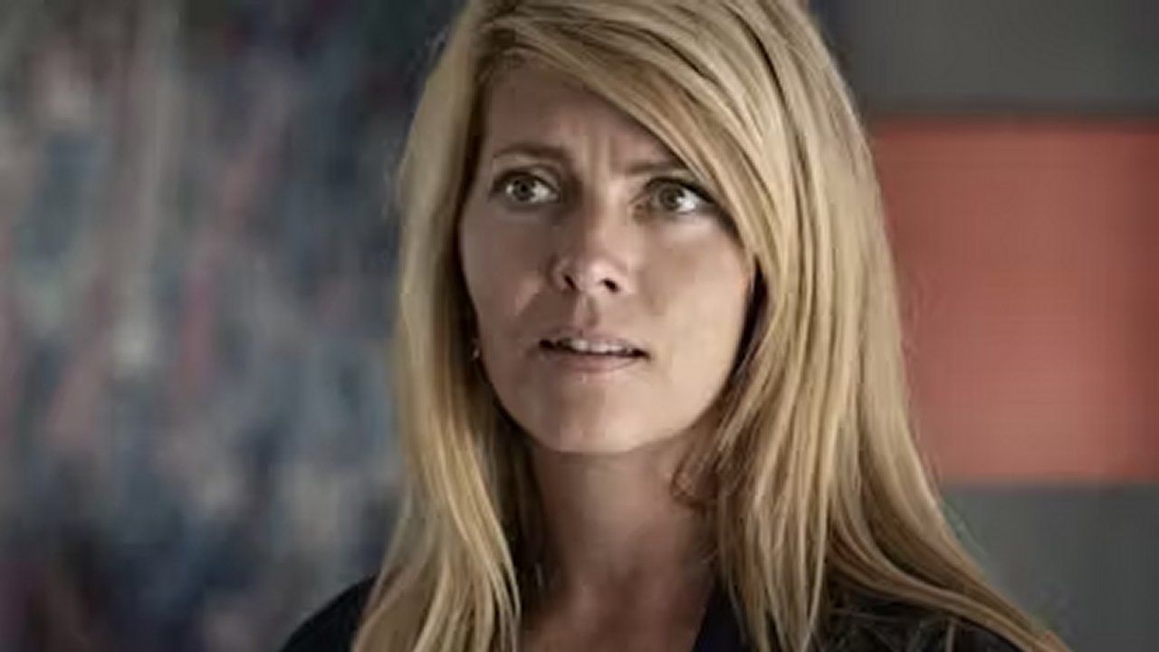 Between Us 2019  [S01E03] - Episode 3