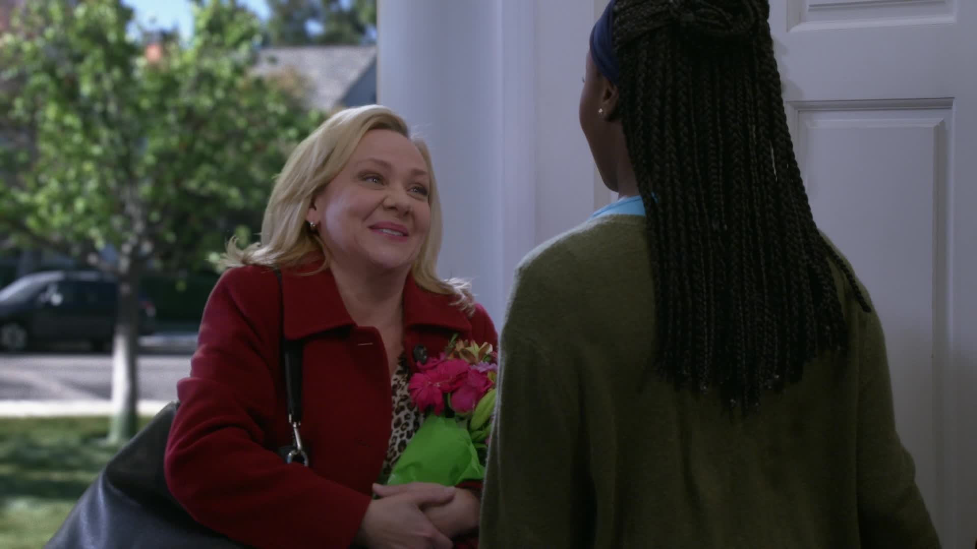 Bob Hearts Abishola 2019  [S01E19] - Angry, Happy, Same Face