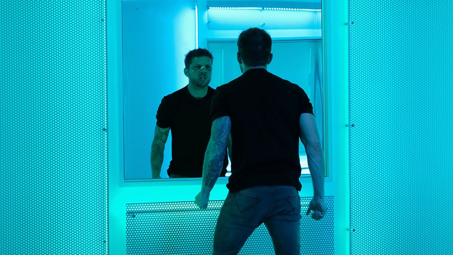 Shooter 2018  [S03E10] - Orientation Day