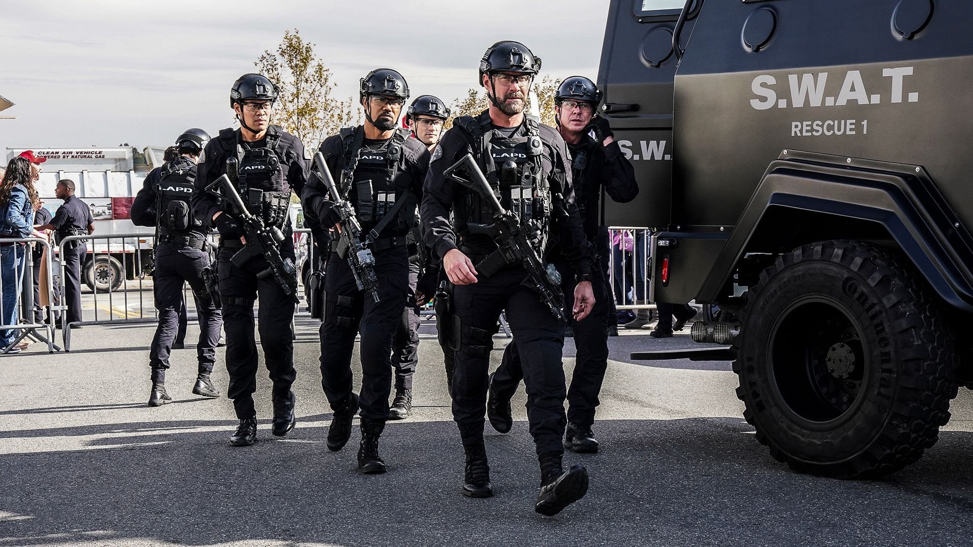 S.W.A.T. 2018  [S02E16] - Pride