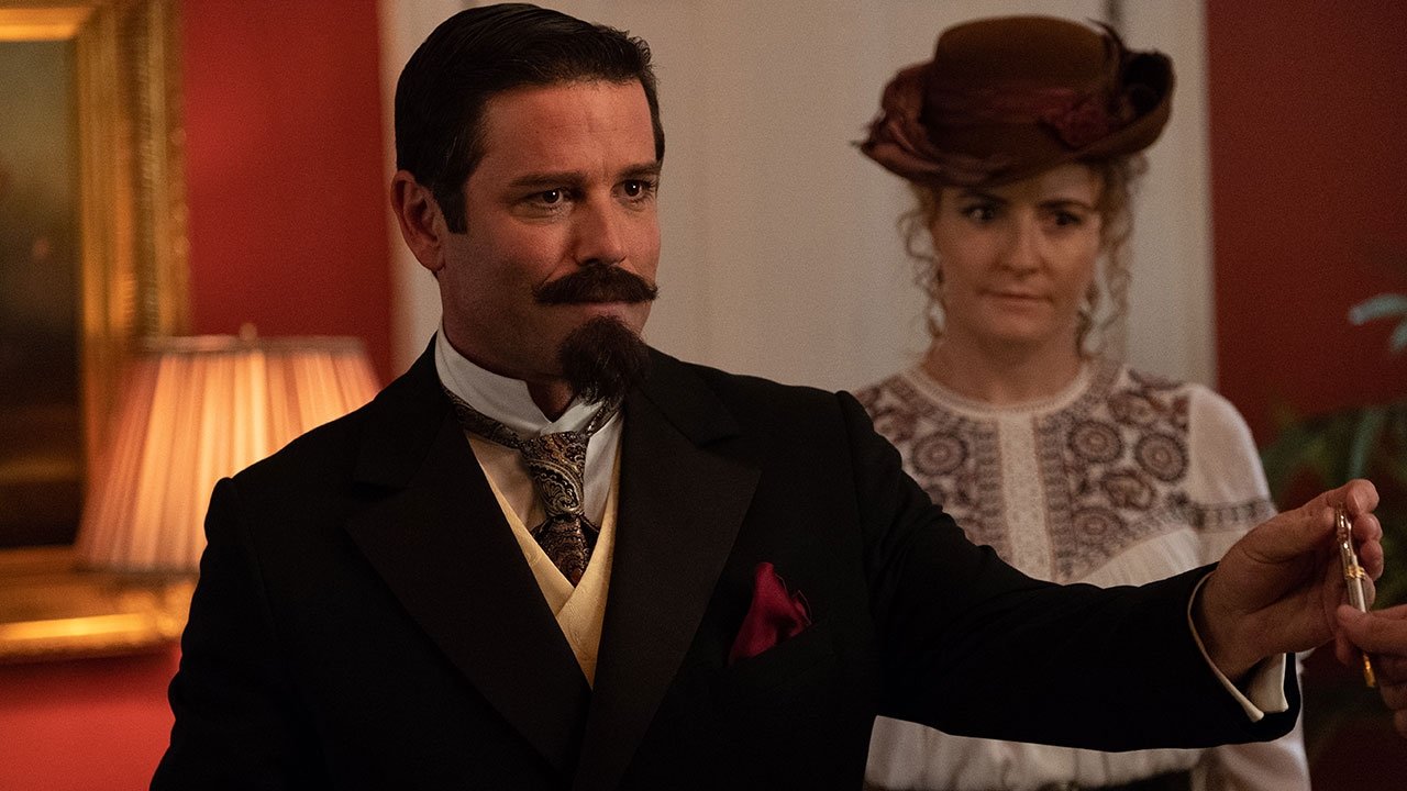 Murdoch Mysteries 2018  [S12E05] - The Spy Who Loved Murdoch