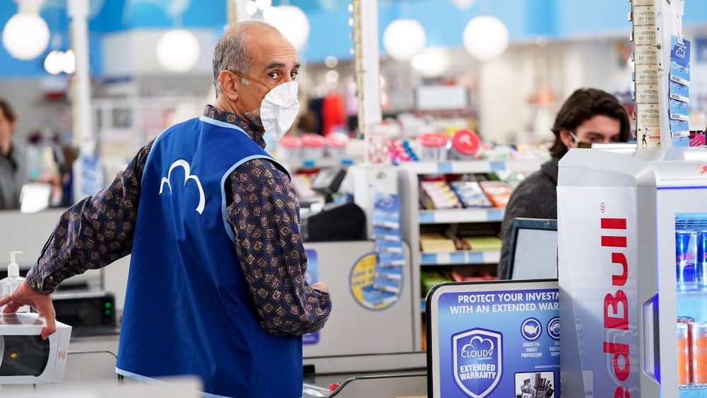Superstore 2020  [S06E01] - Essential