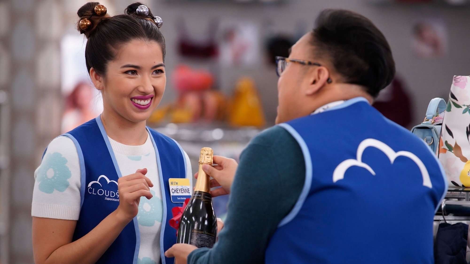 Superstore 2019  [S05E21] - California Part 1