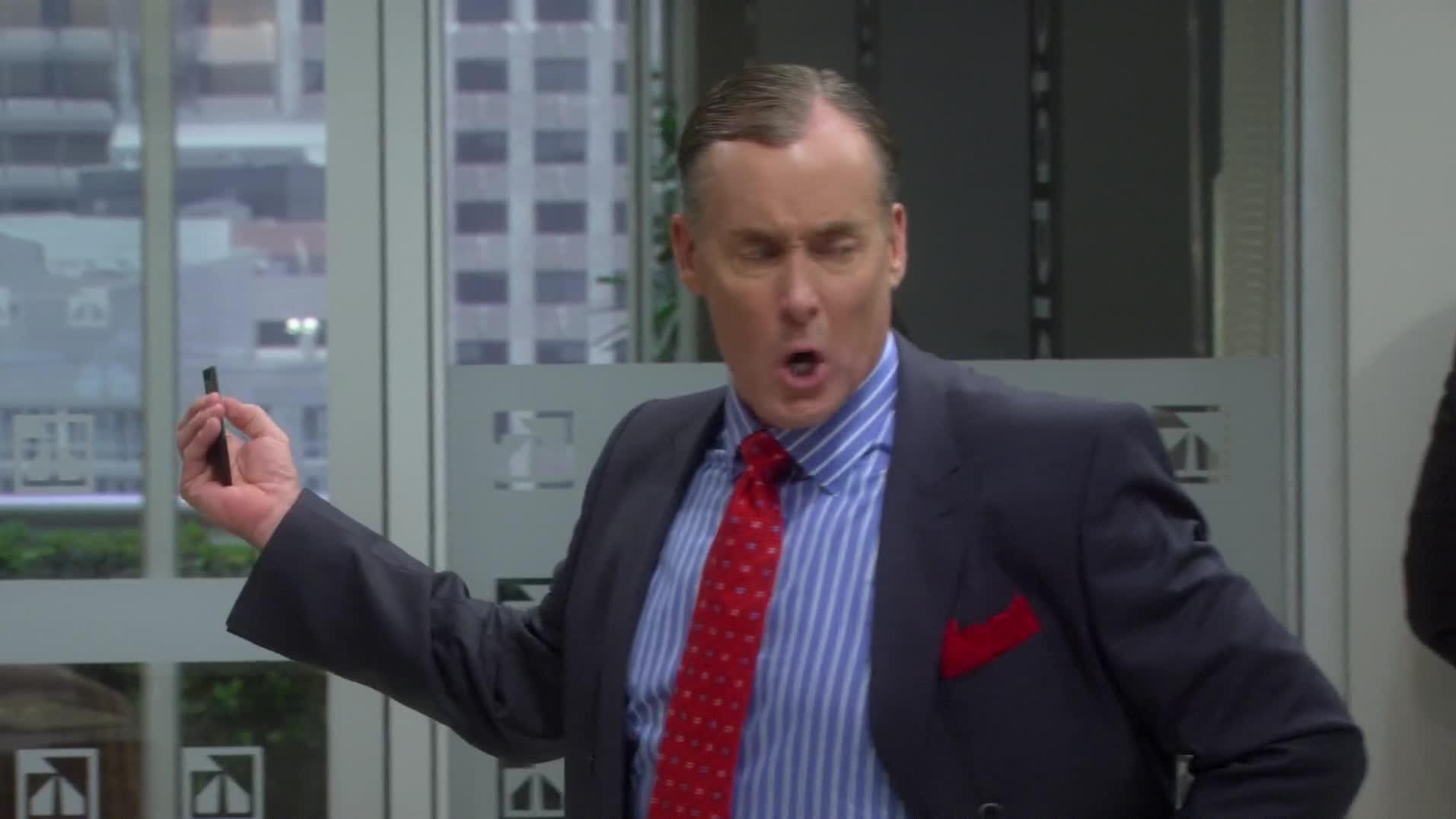 Ground Floor 2013  [S01E02] - Off to the Races