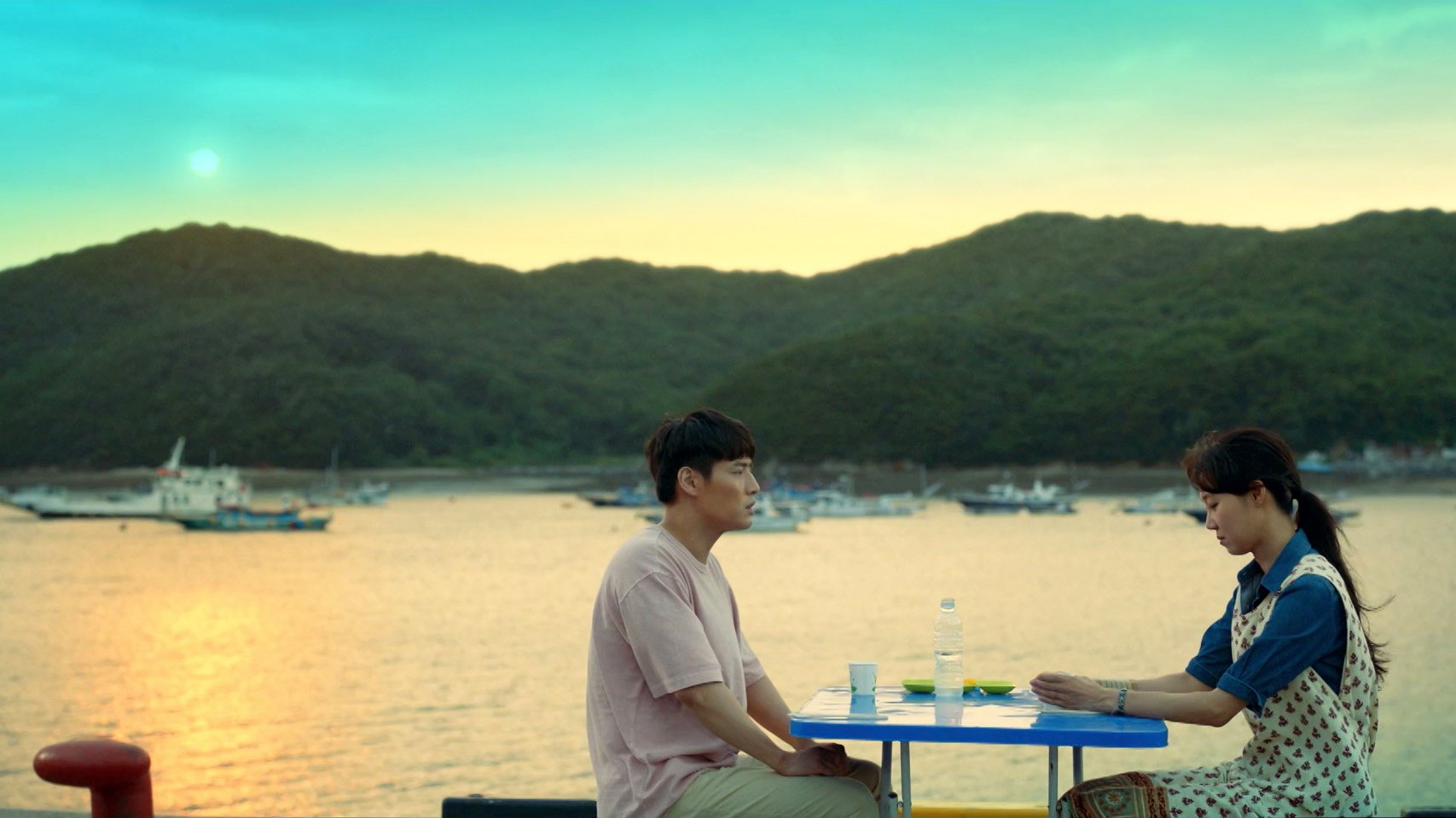 When the Camellia Blooms 2019  [S01E03] - The Good, the Bad, and the Cheap (1)