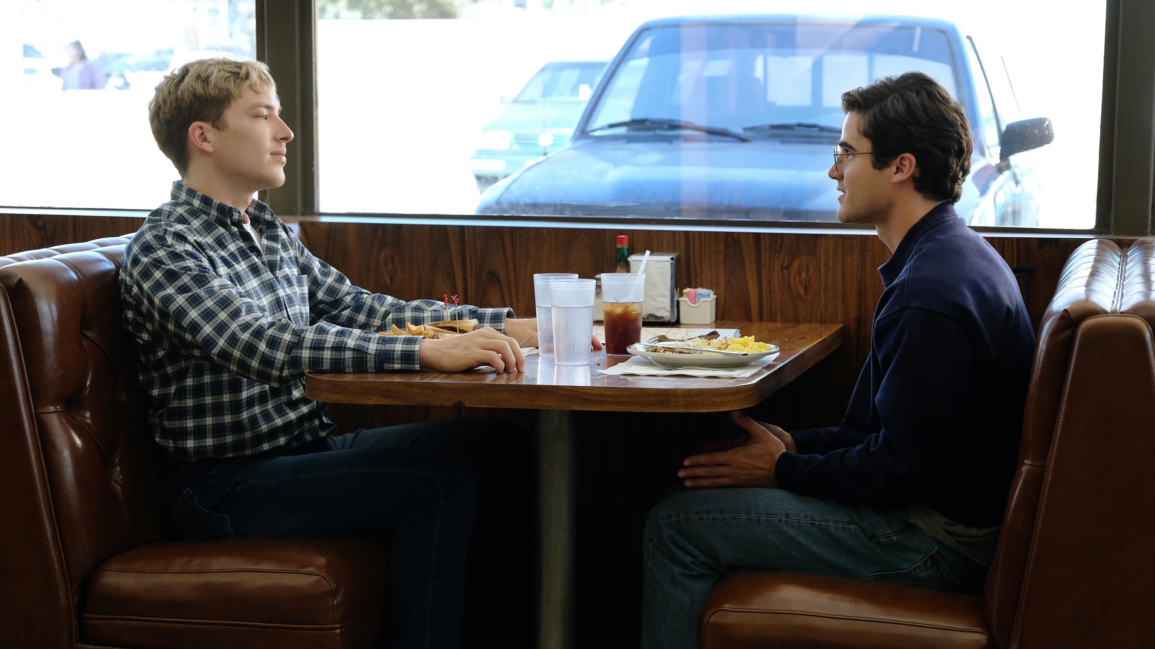 American Crime Story 2018  [S02E04] - House by the Lake